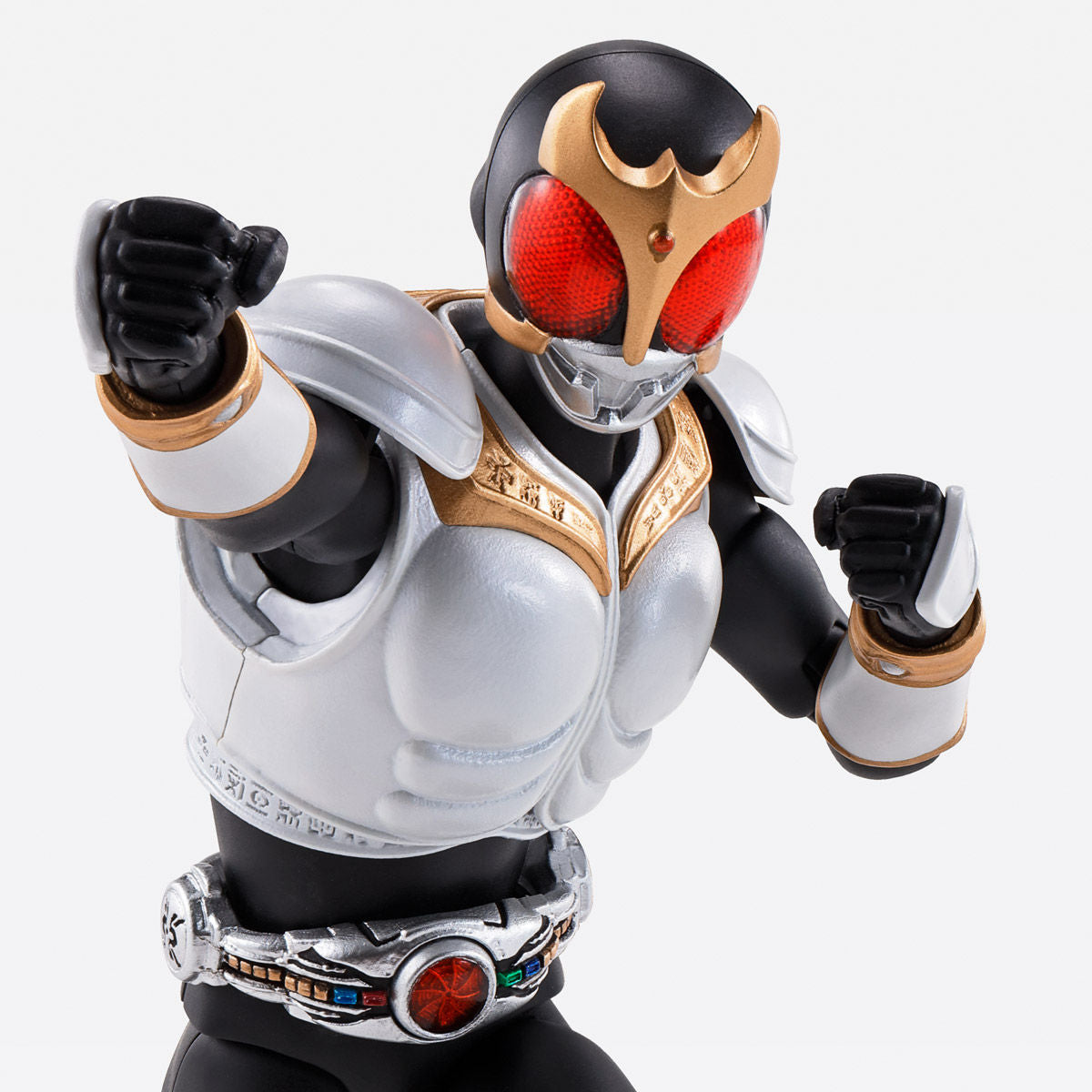 SH Figuarts Premium Kamen Rider Kuuga Growing Form with Bonus Weapons