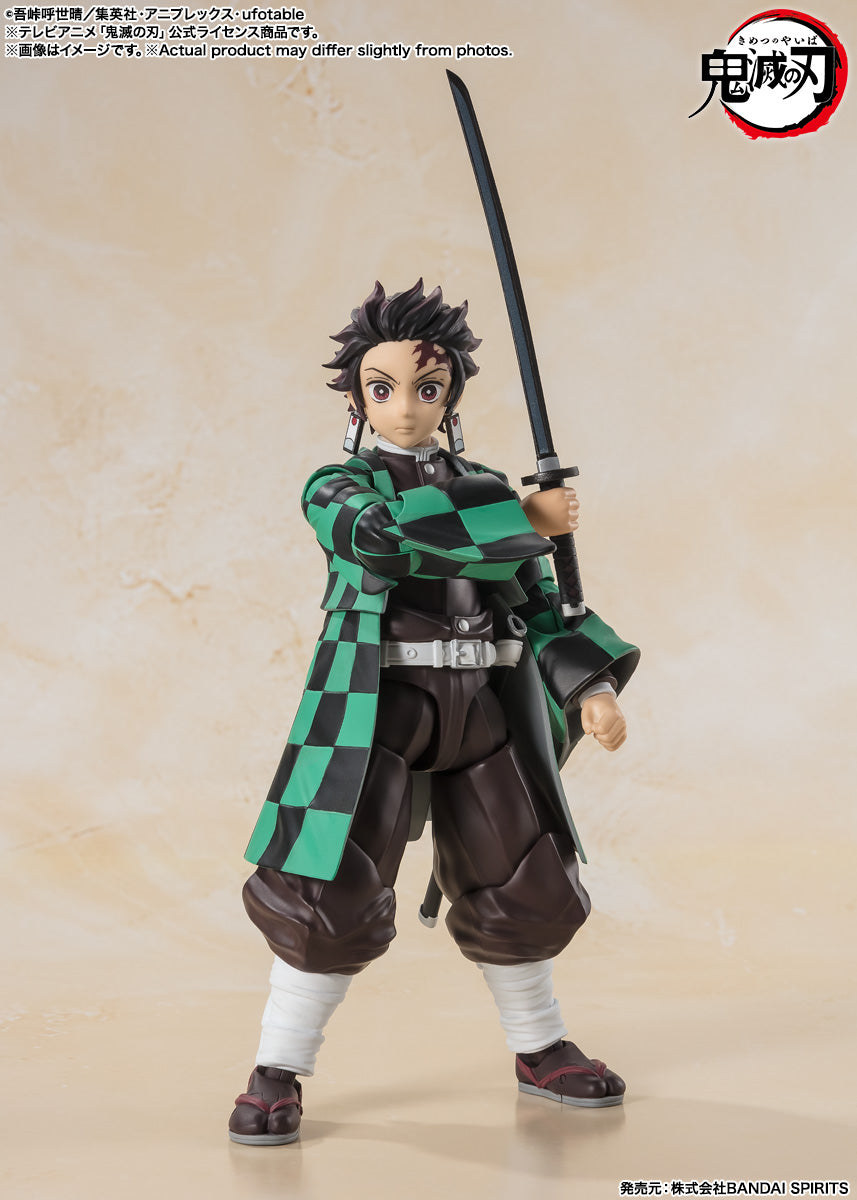 SH Figuarts Highly Poseable Tanjiro Kamado Figure from Demon Slayer
