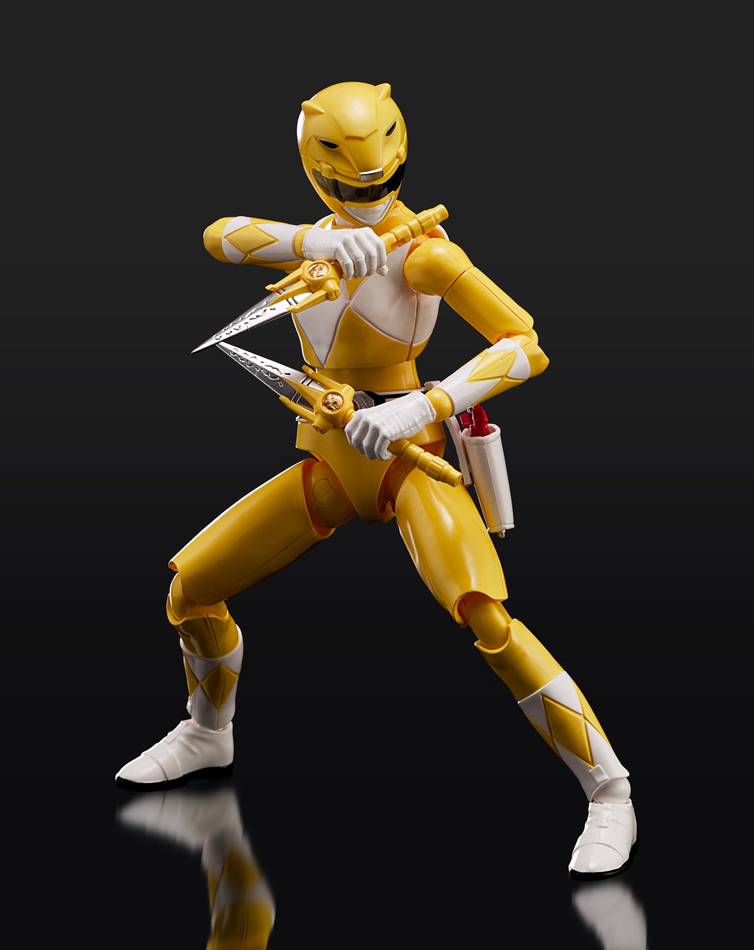 Flame Toys Pre - painted Plastic Model of Power Rangers Furai Yellow Ranger
