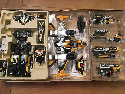 Power Rangers Operation Overdrive - Boukenger DX Black Gold Ultimate Daibouken Set