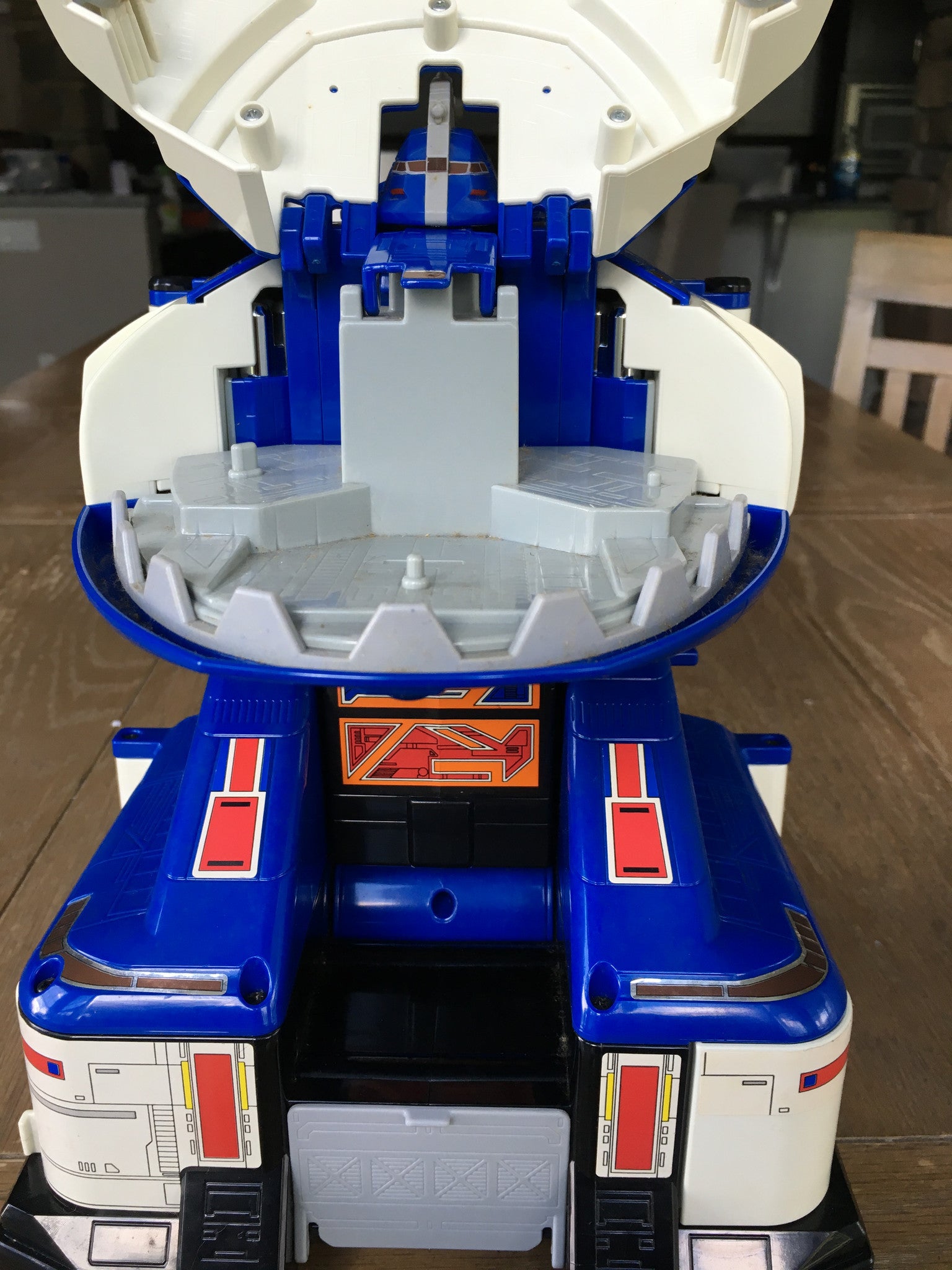 DX Gingaman Zenith Carrier Base in Used Condition
