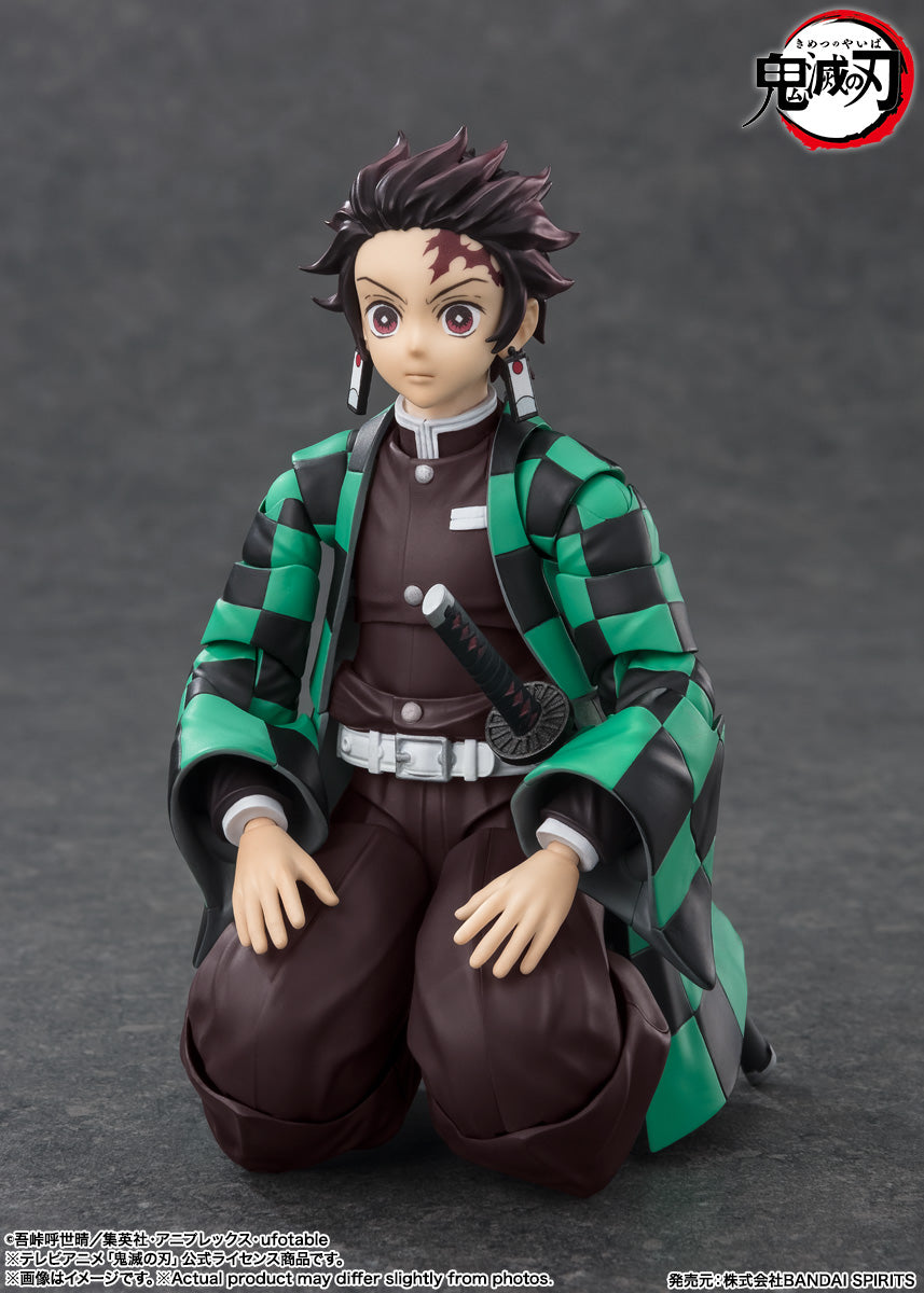 SH Figuarts Highly Poseable Tanjiro Kamado Figure from Demon Slayer