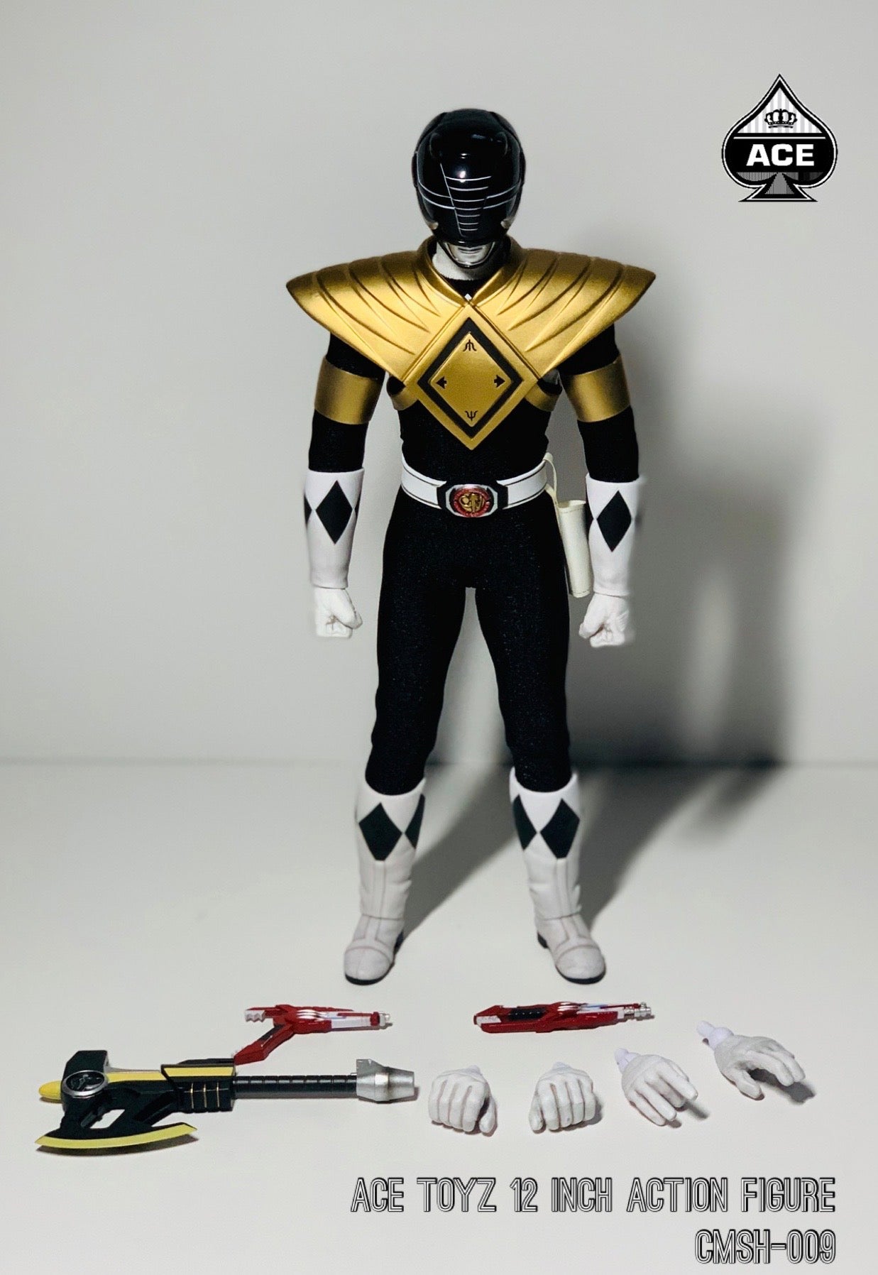Ace Toyz Stunning Golden - Black Super Hero Figure