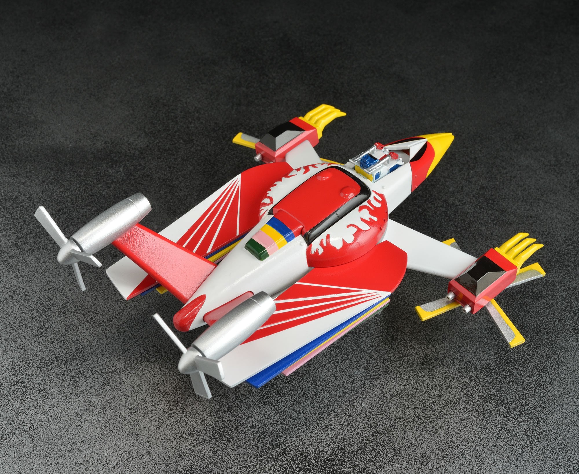 Himitsu Sentai Gorenger's Evolutionary Varidorin Toy with Multiple Accessories