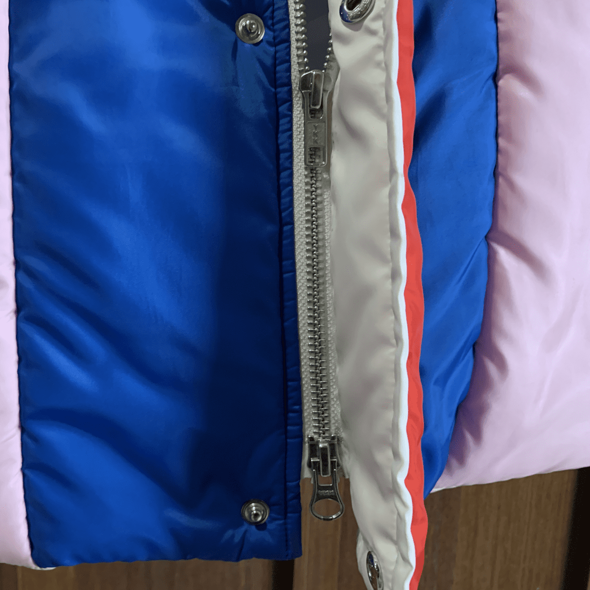 Kaito's Stylish Puffer Vest for All Seasons