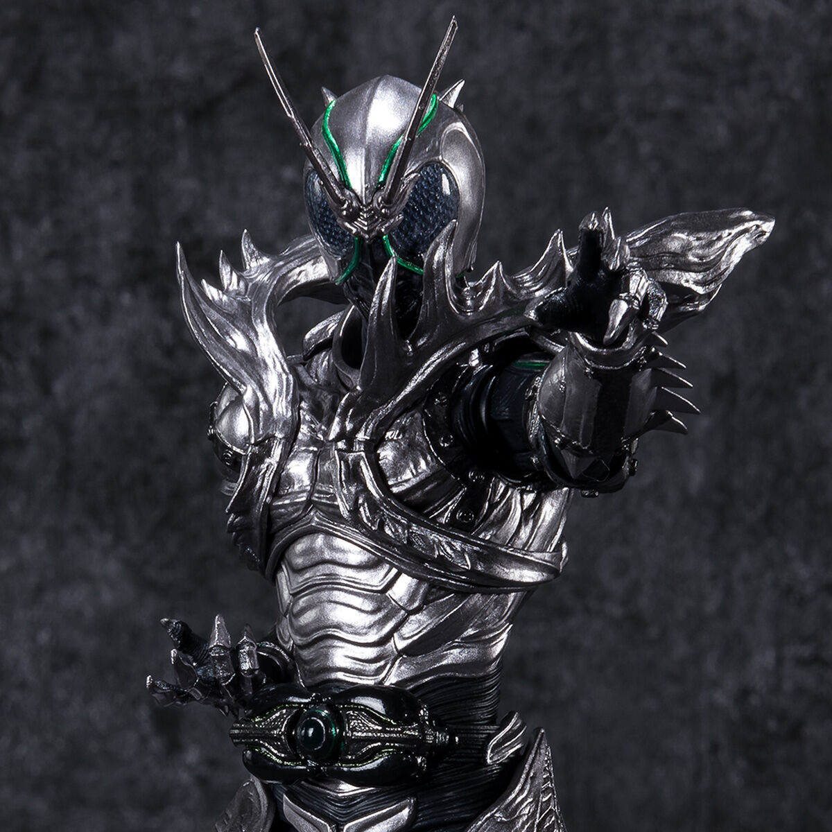 SH Figuarts Collectible Action Figure of Kamen Rider Black Sun Shadow Moon