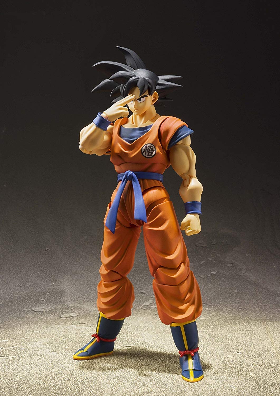 SH Figuarts Authentic Earth - Raised Saiyan Son Goku Action Figure