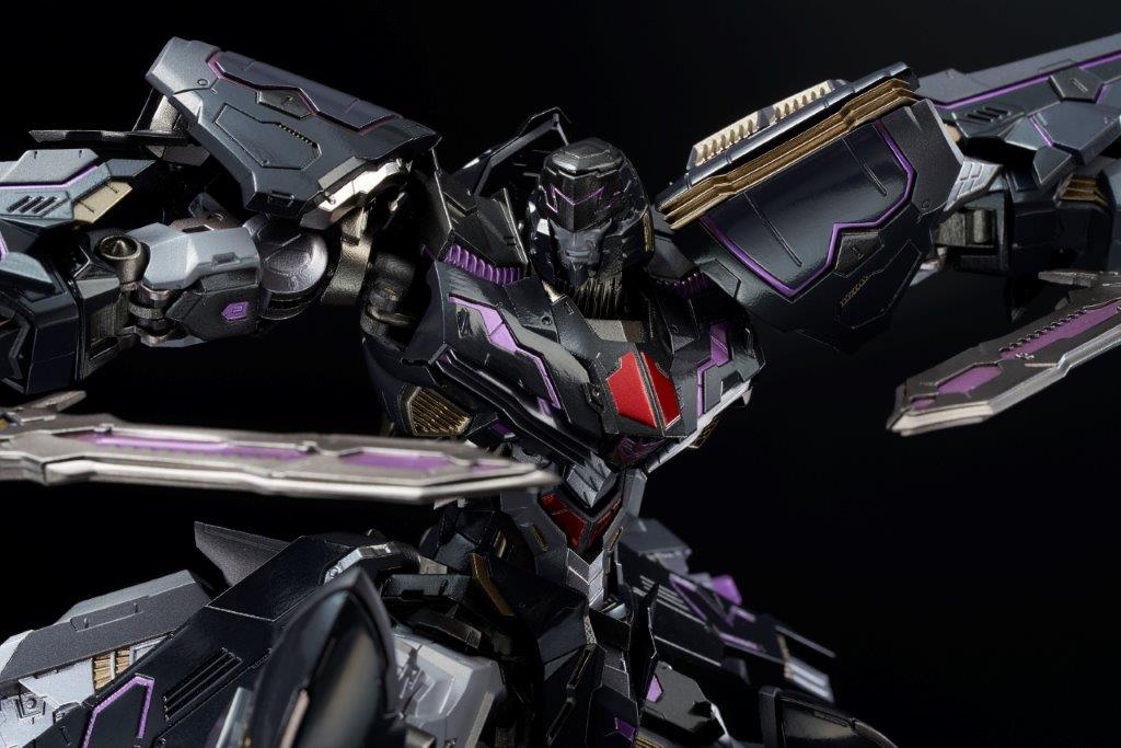 Flame Toys Highly-Posable Die-Cast Kuro Kara Kuri Megatron Figure