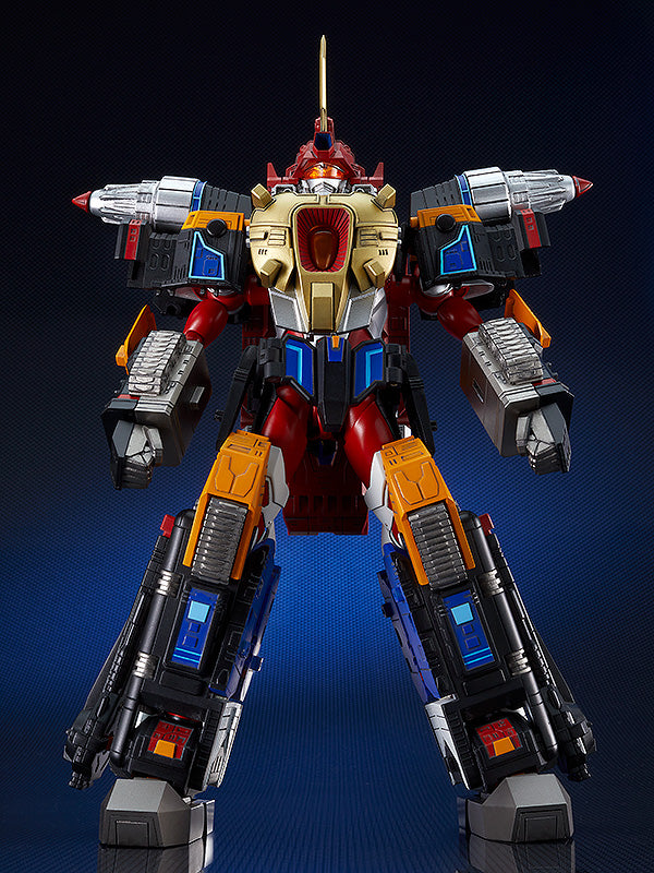 New Release: SenTiNel Co - created 'Gridman the Hyper Agent' 8 - foot Tall Articulated Alloy Combiner, Thunder Gridman