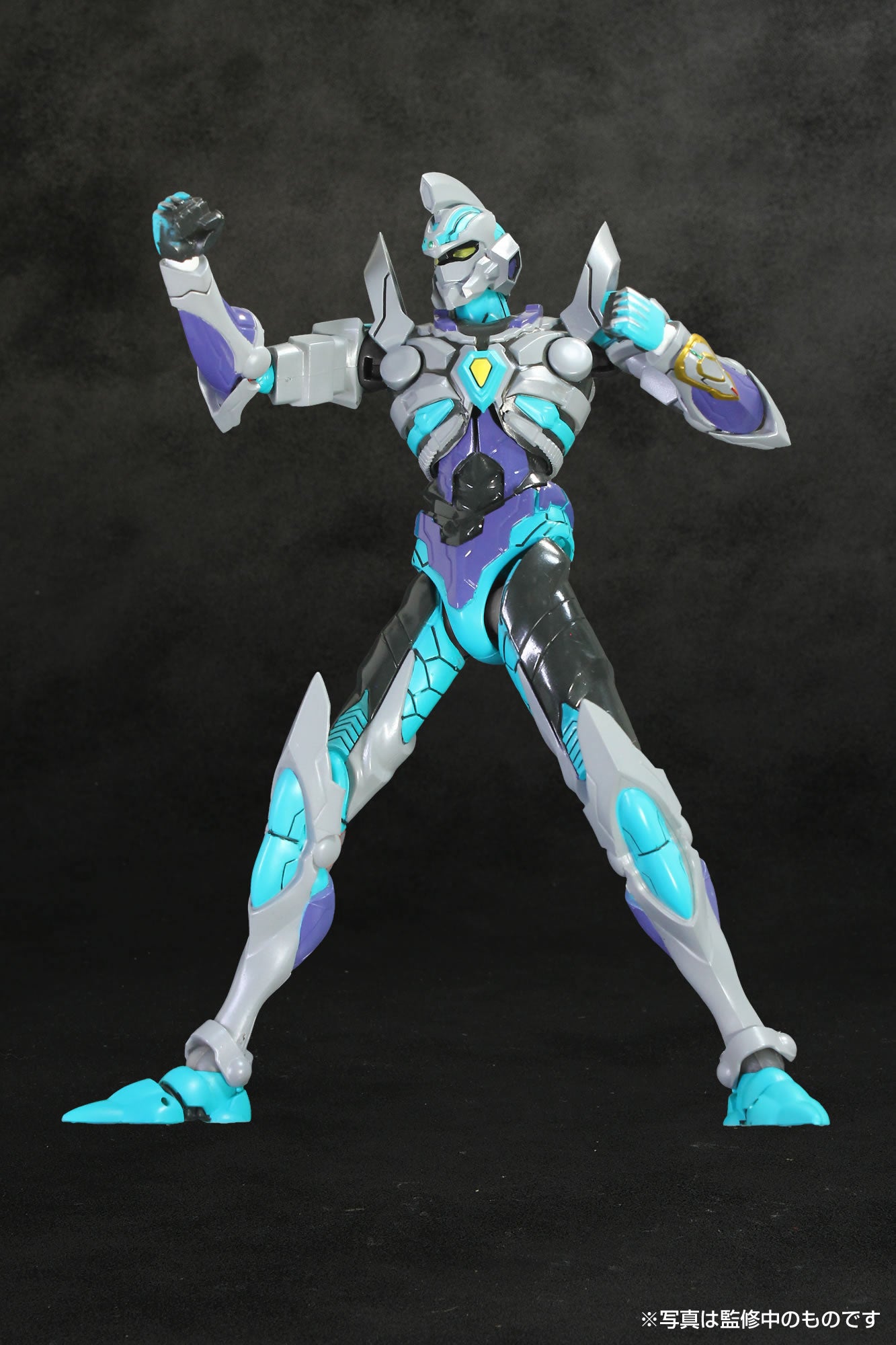 Heroic Action Collectible Figure - Gridman SSSS Initial Fighter Version for Anime Enthusiasts