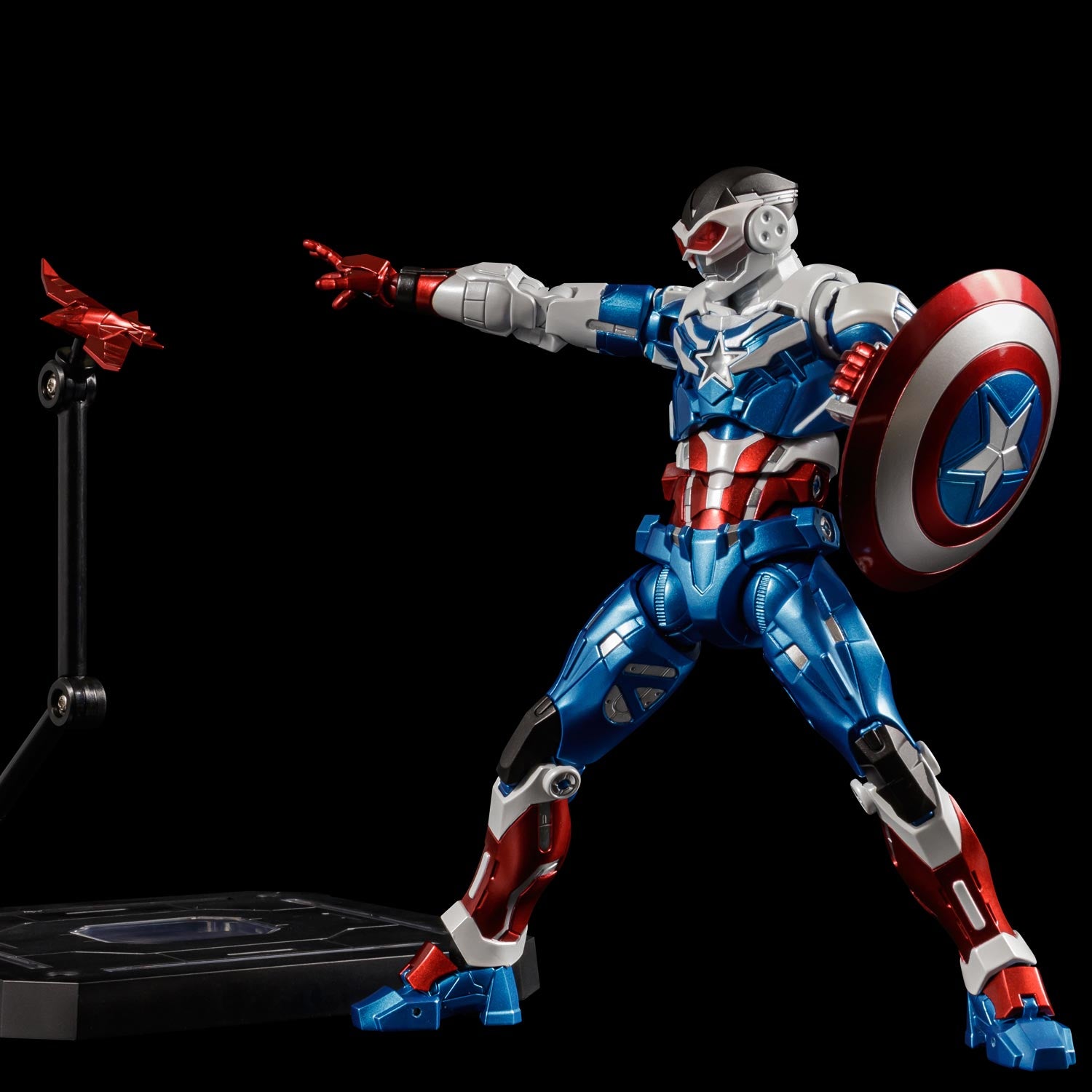 Captain America (Sam Wilson Version) Fighting Armor Collectible Figure
