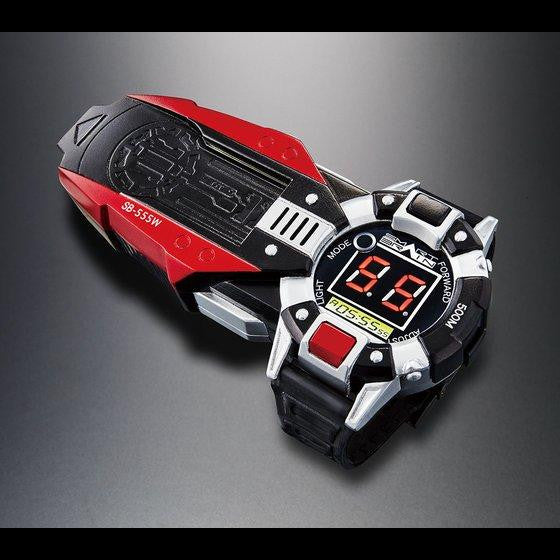 Collectible CSM Kamen Rider Faiz Accelerator Figure Compatible with Faiz Driver