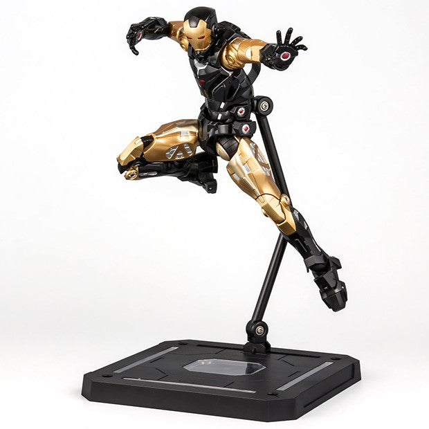 2021 SDCC Exclusive Black Fighting Armor Iron Man Collectible