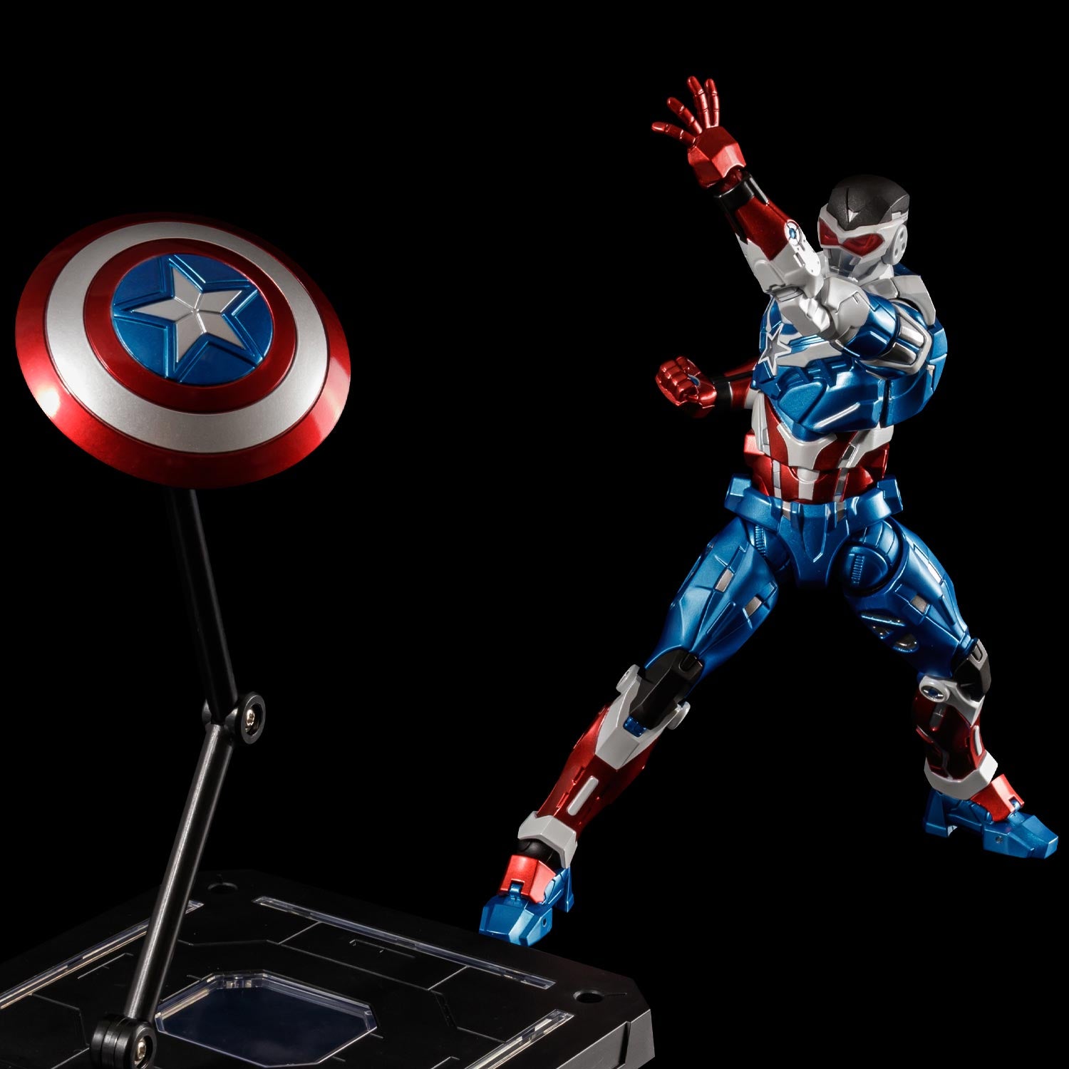 Captain America (Sam Wilson Version) Fighting Armor Collectible Figure