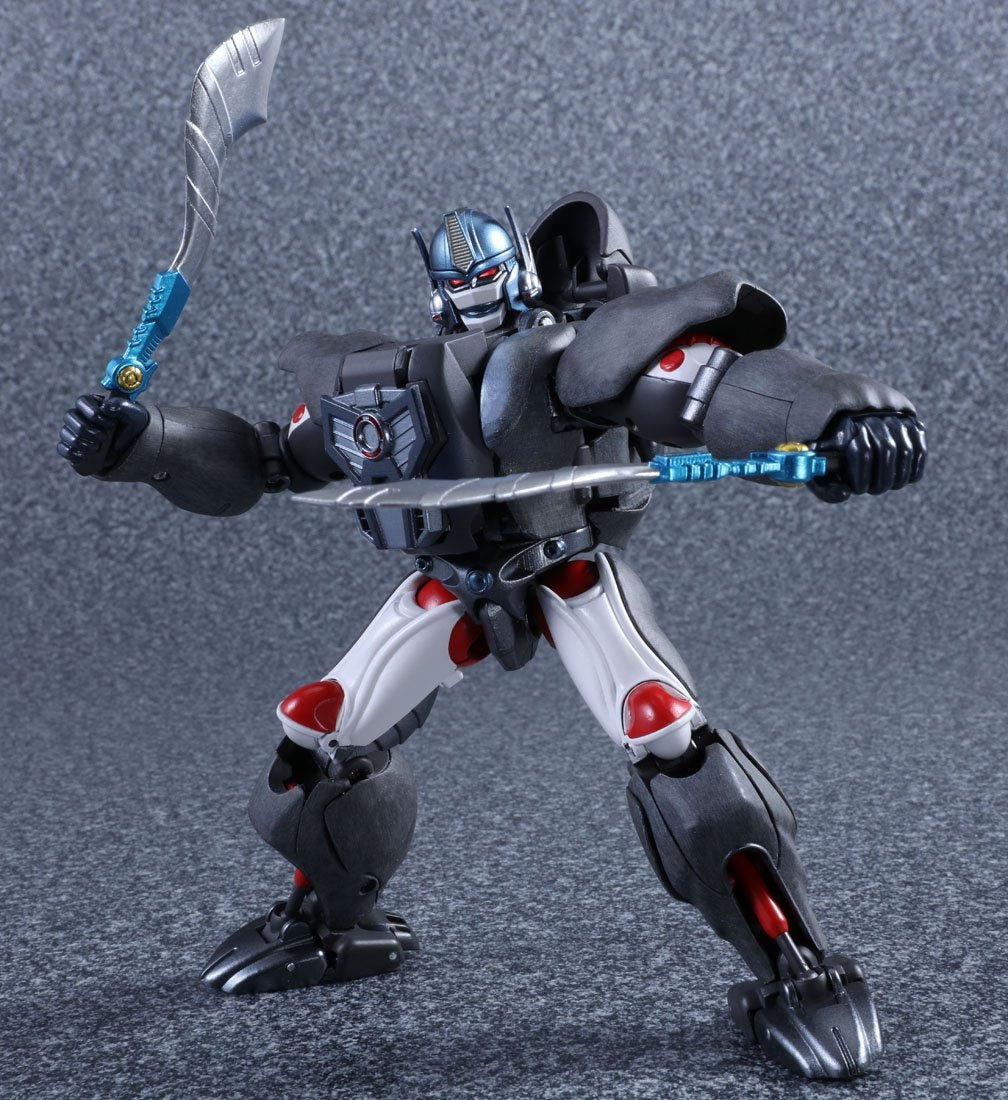 Re-released Beast Wars MP-32 Masterpiece Optimus Primal with Multiple Faces and Weapons