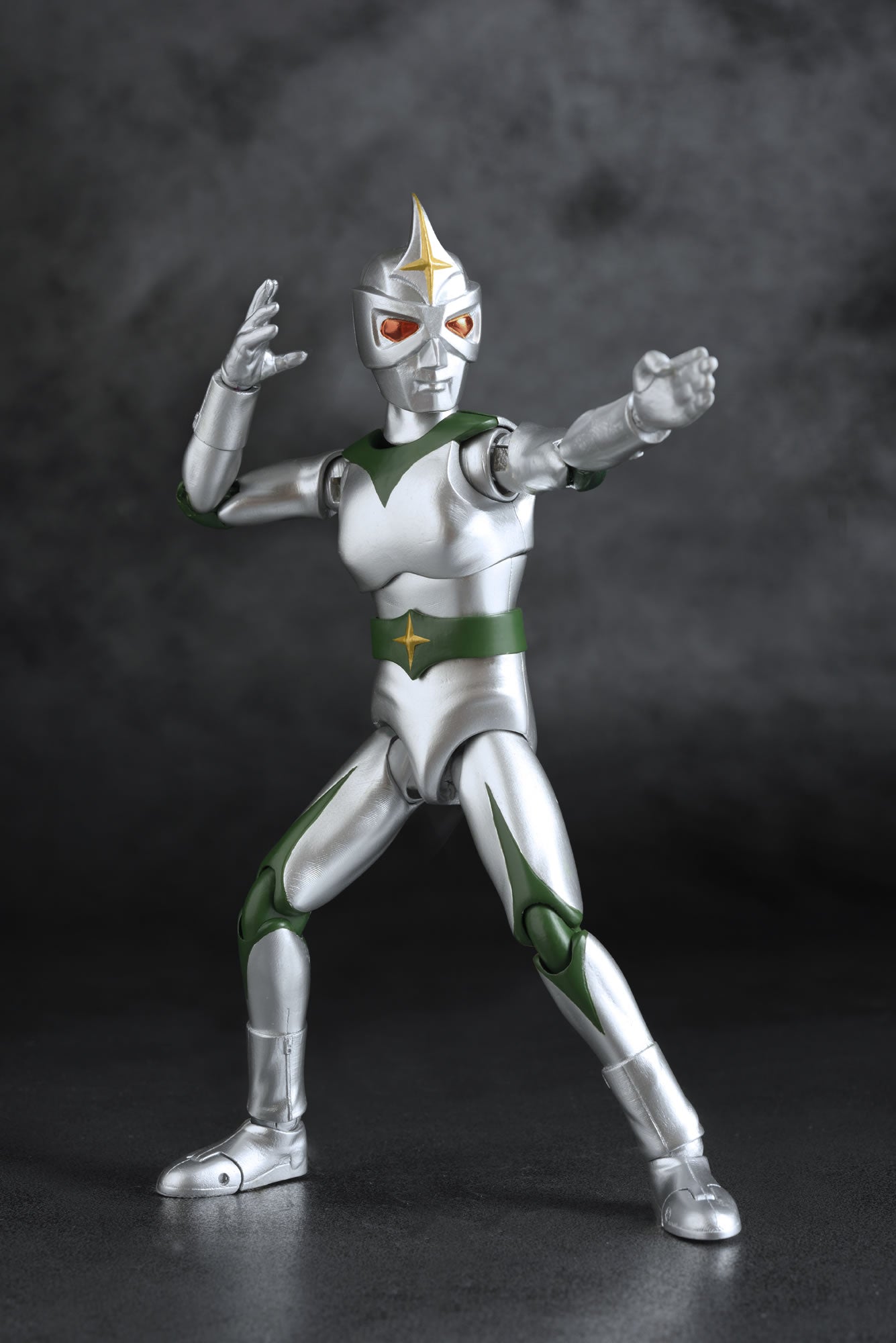 Exciting HAF Mirrorman - Evolution Toy from Tsuburaya's Past