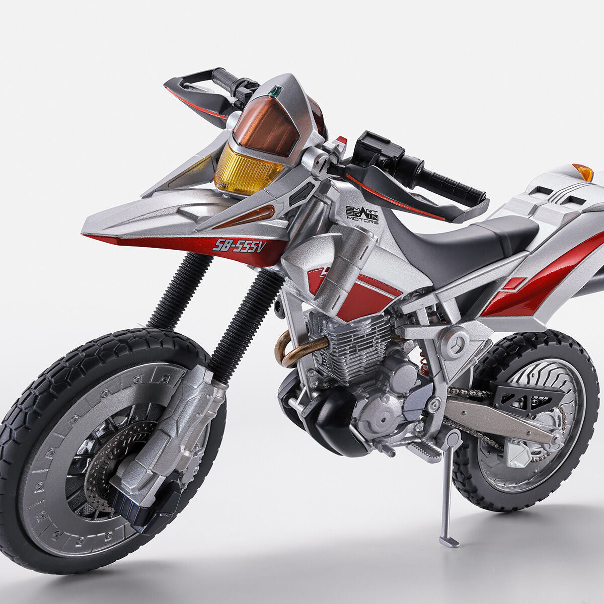 SH Figuarts Collectible Auto Vajin Model in Vehicle Mode
