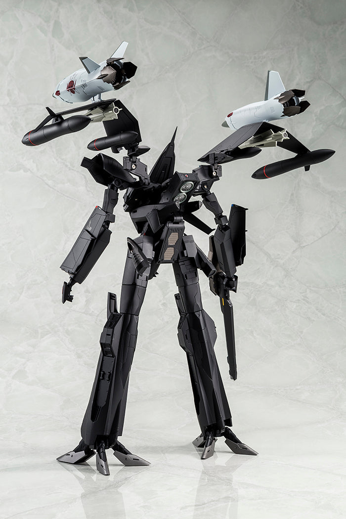 Macross Zero Arcadia 1/60 Scale Exclusive Collectible SV-51 Gamma D.D. Ivanov Use Final Battle Version Model