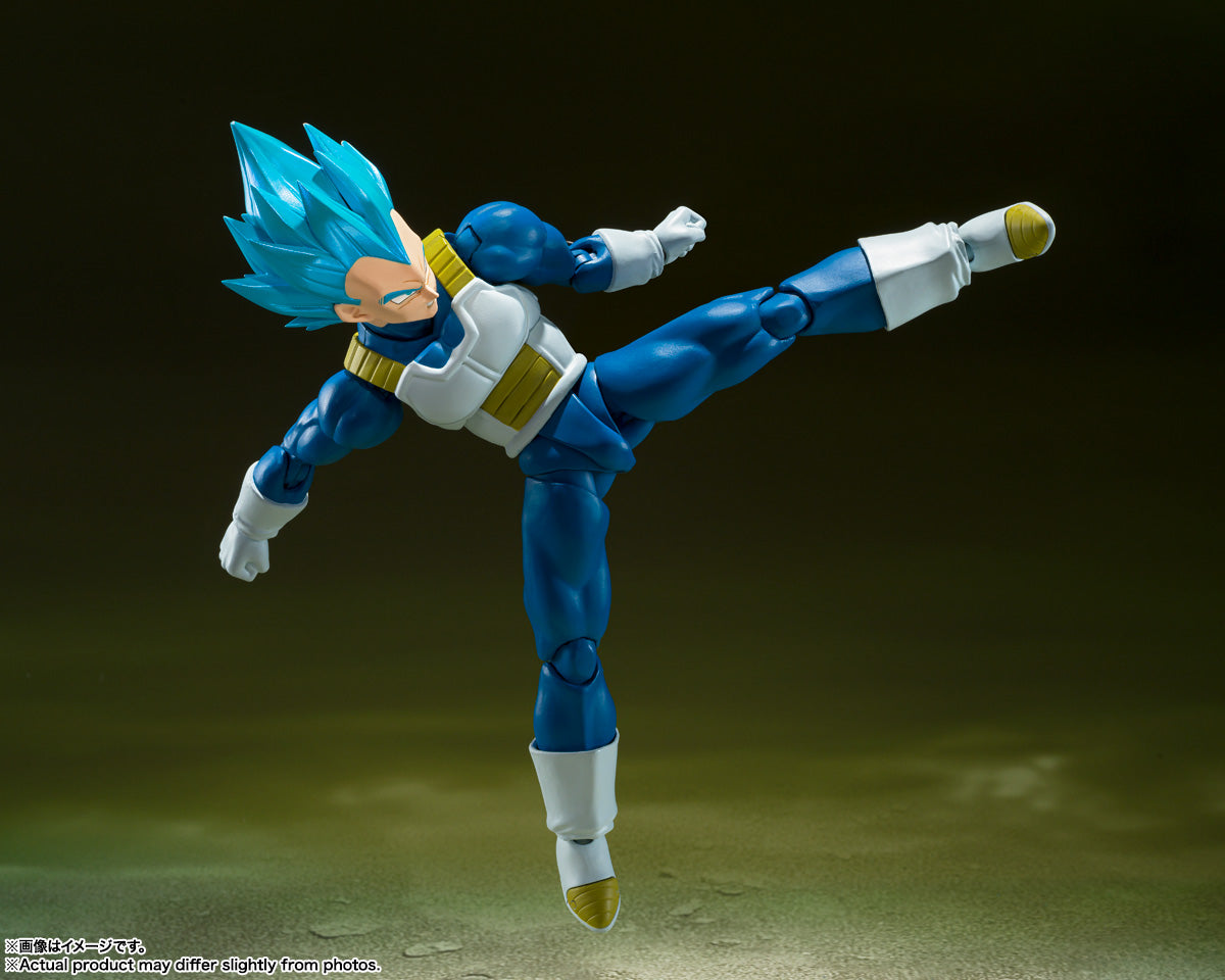 Bandai SH Figuarts Super Saiyan God Super Saiyan Vegeta - Saiyan's Pride Model