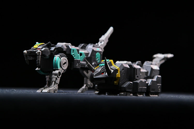 Lucky Cat Micro Cosmos MC-03B Black Beast Lord with Classic Color Scheme