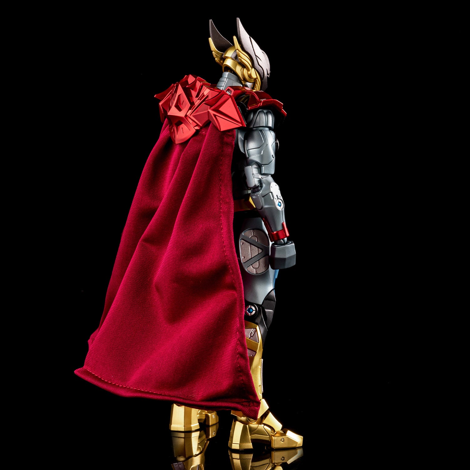Powerful Fighting Armor of Thor with High - Tech Weapons