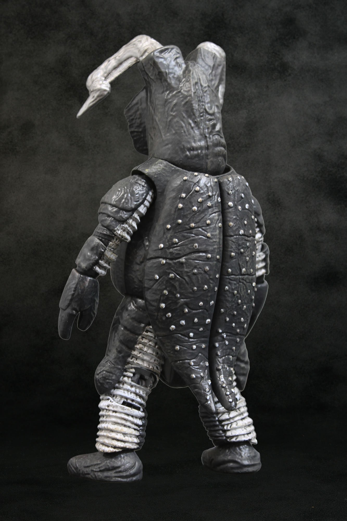 Monster Action Figure Collectible - Zetton II in the Redman Appearance Version