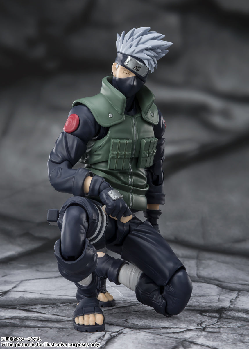 SH Figuarts Collectible Action Figure of Kakashi Hatake from Naruto Shippuden Anime Series