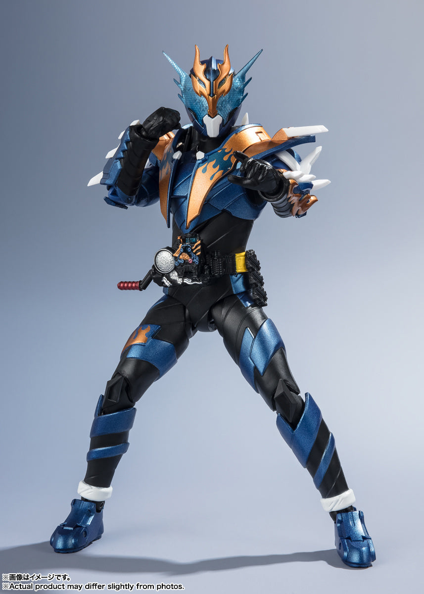 SH Figuarts Action Figure - Kamen Rider Cross - Z in Heisei Generations Special Edition
