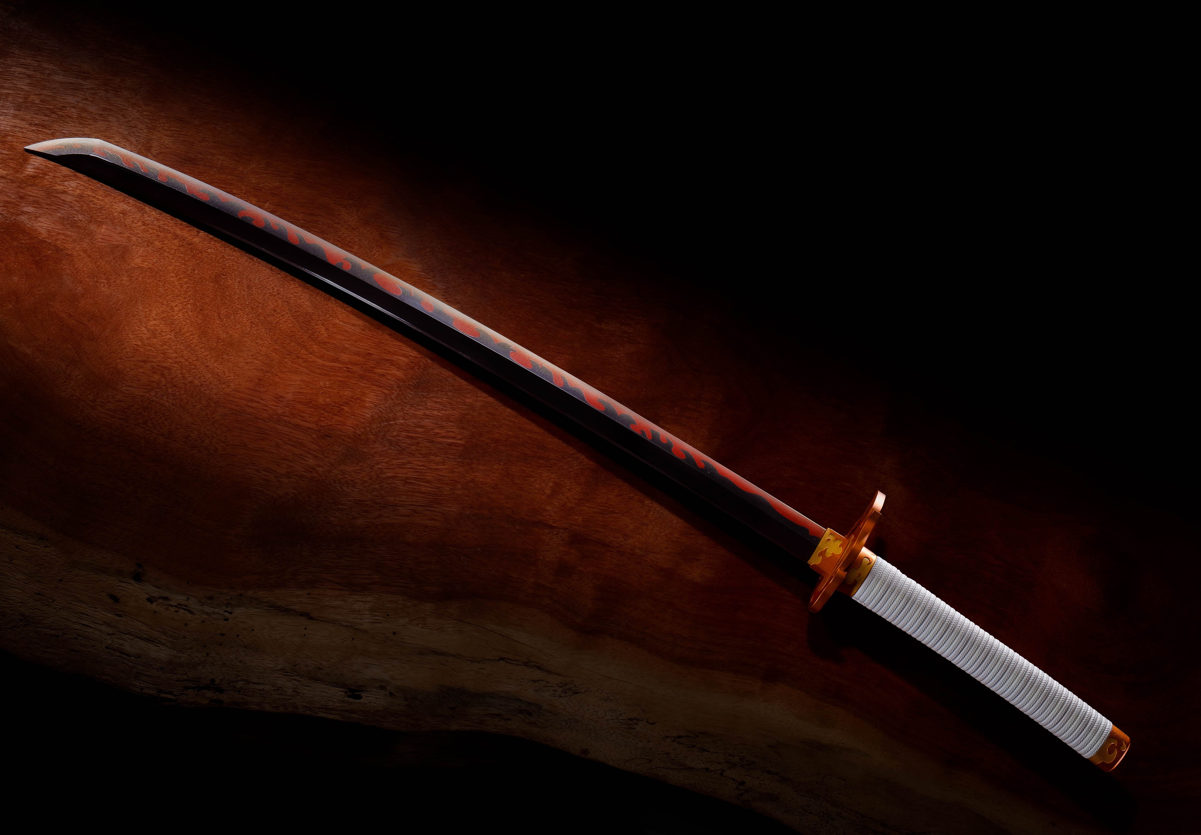 Demon Slayer Proplica High - Quality Kyojuro Rengoku Nichirin Sword Replica
