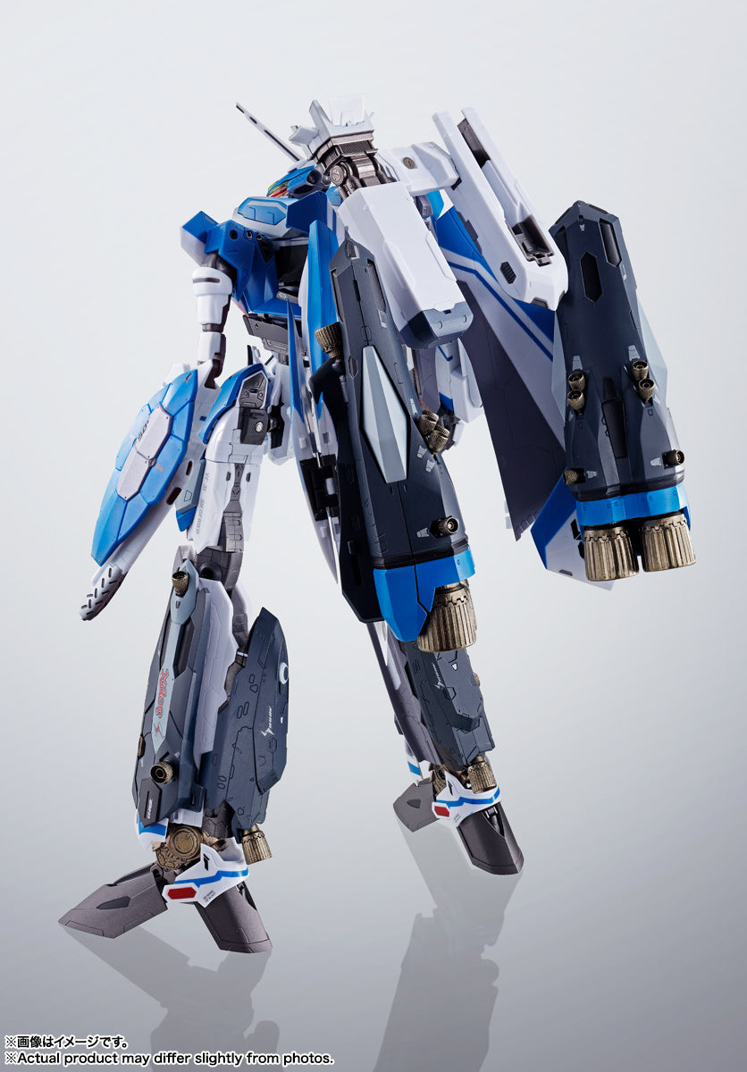 DX Chogokin Revival VF-31J Super Siegfried (Hayate Immelman's Version)