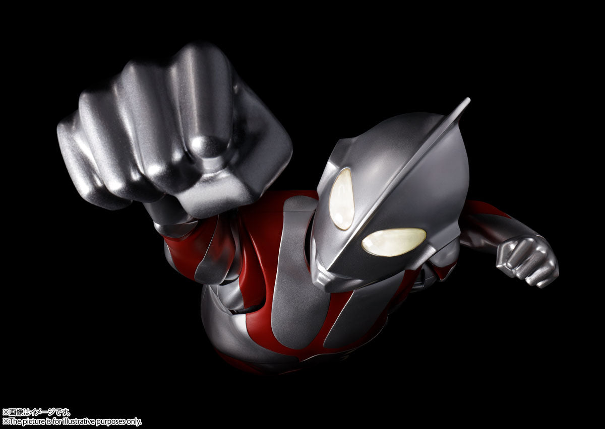 DYNACTION 16-Inch Shin Ultraman Figure with Light - Emitting Eyes and Die - Cast Parts