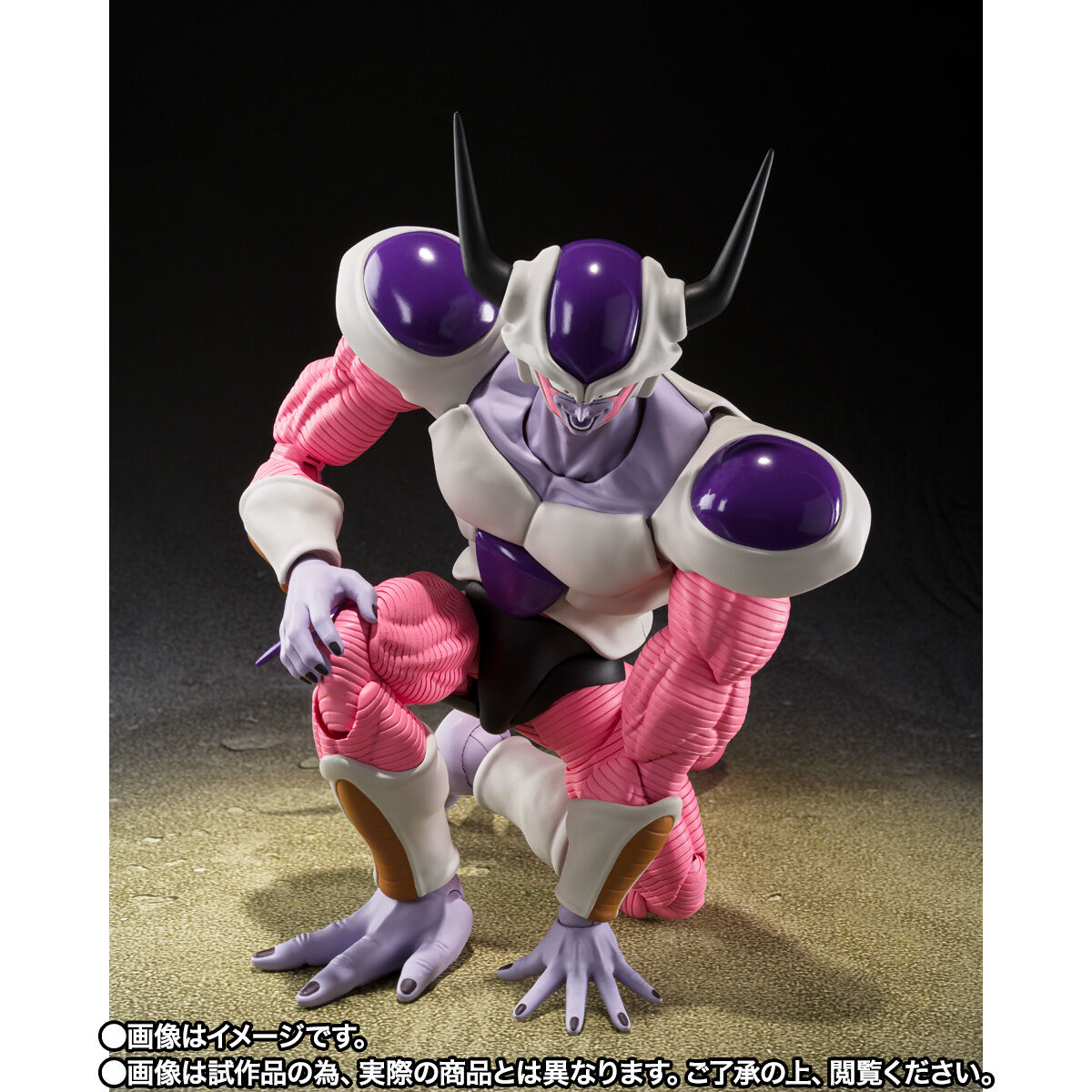 SH Figuarts Highly Detailed Frieza's 2nd Form Collectible Figure