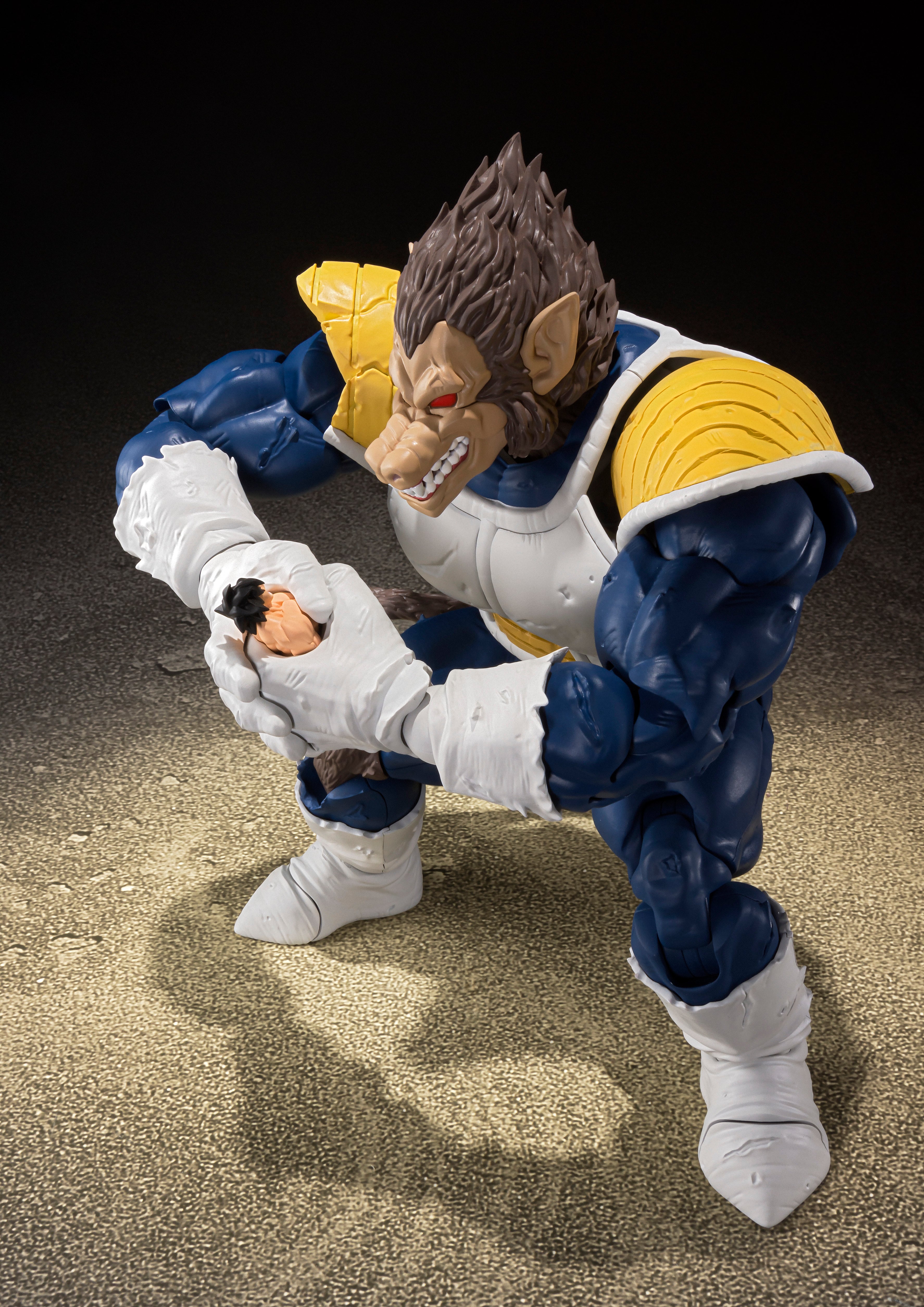 S.H. Figuarts Poseable Great Ape Vegeta Figure