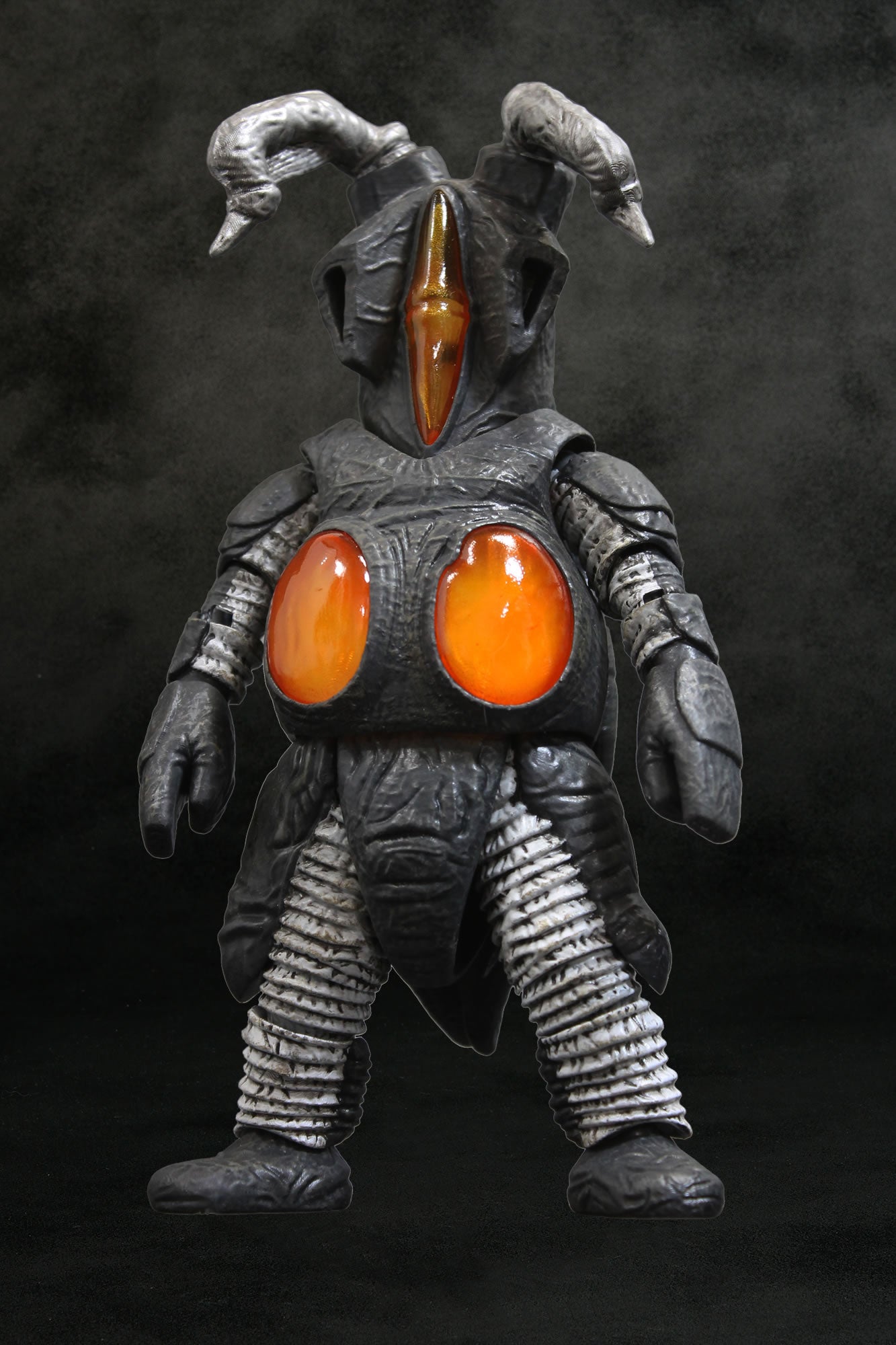Monster Action Figure Collectible - Zetton II in the Redman Appearance Version