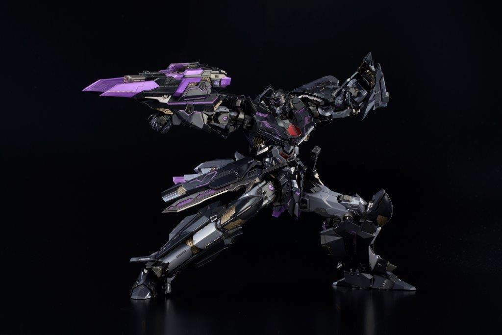 Flame Toys Highly-Posable Die-Cast Kuro Kara Kuri Megatron Figure