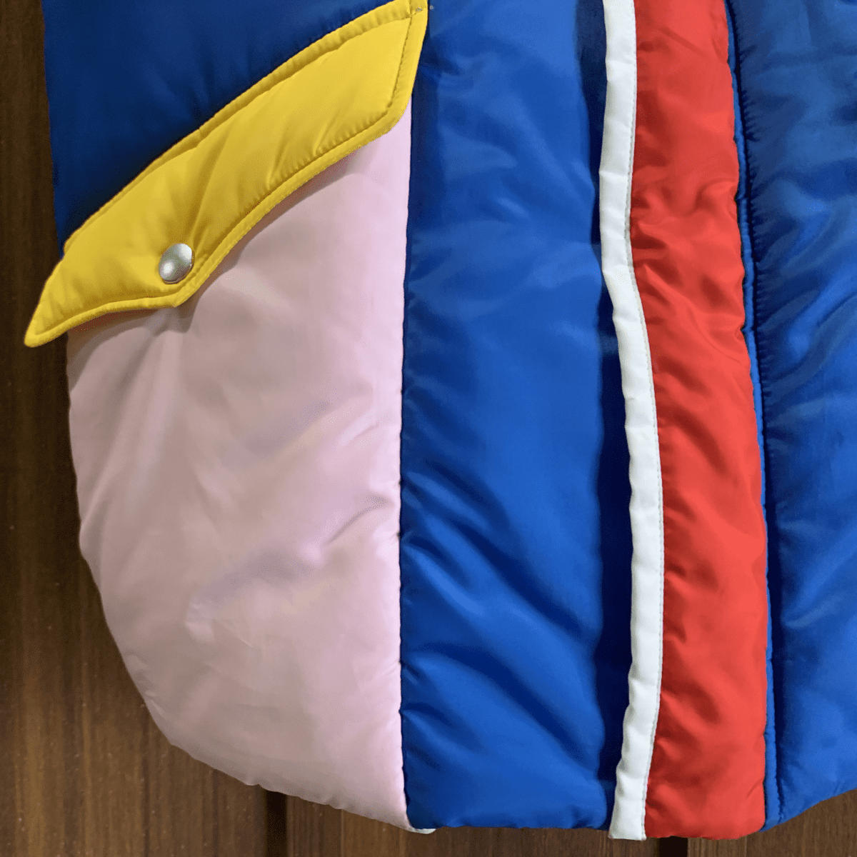 Kaito's Stylish Puffer Vest for All Seasons