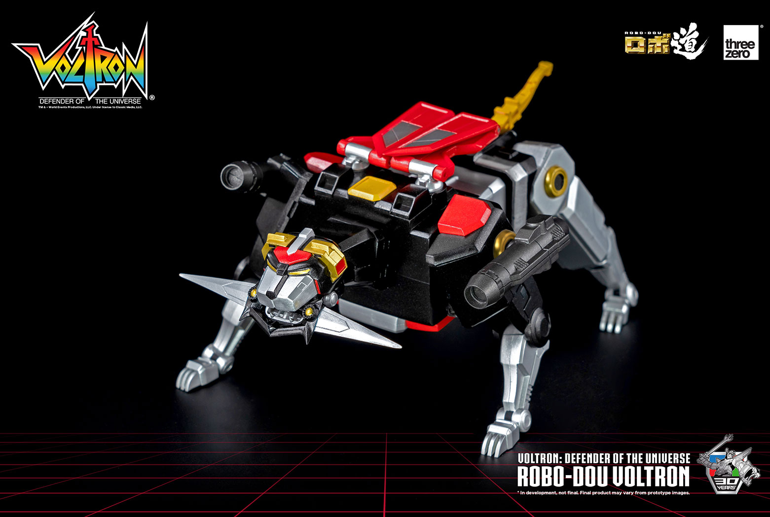 ROBO-DOU Voltron: Defender of the Universe with Enhanced Articulation
