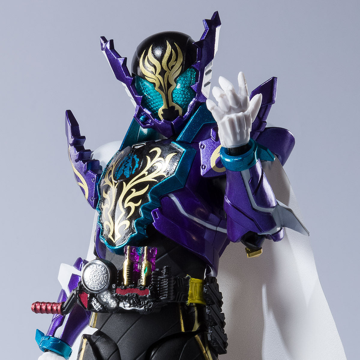 SH Figuarts Kamen Rider Prime Rogue with Soft Cloak and Croc Toes
