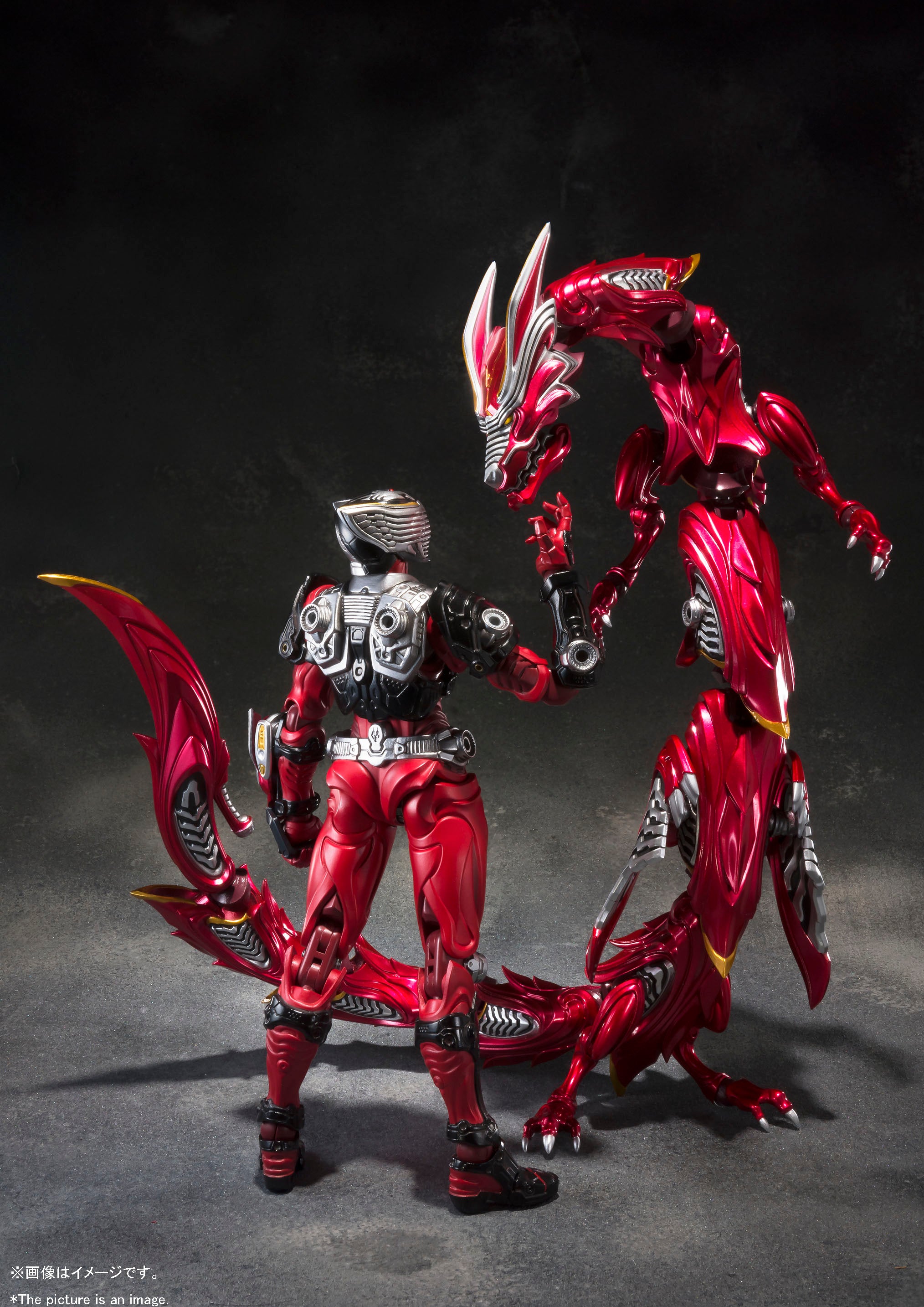 Cool SIC Kamen Rider Ryuki with Fully Posable Dragreder