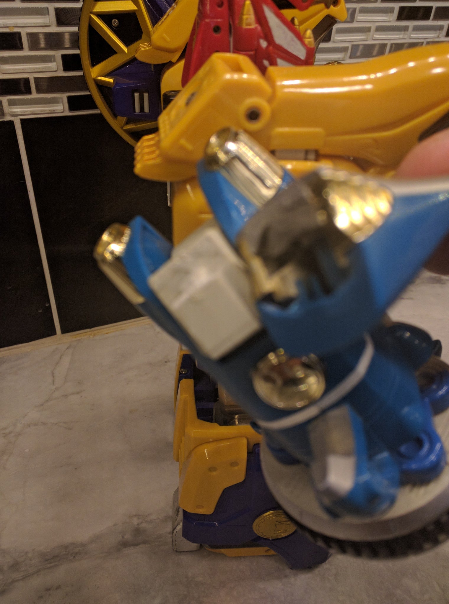 DX Senpuujin Action Figure with Some Minor Defects