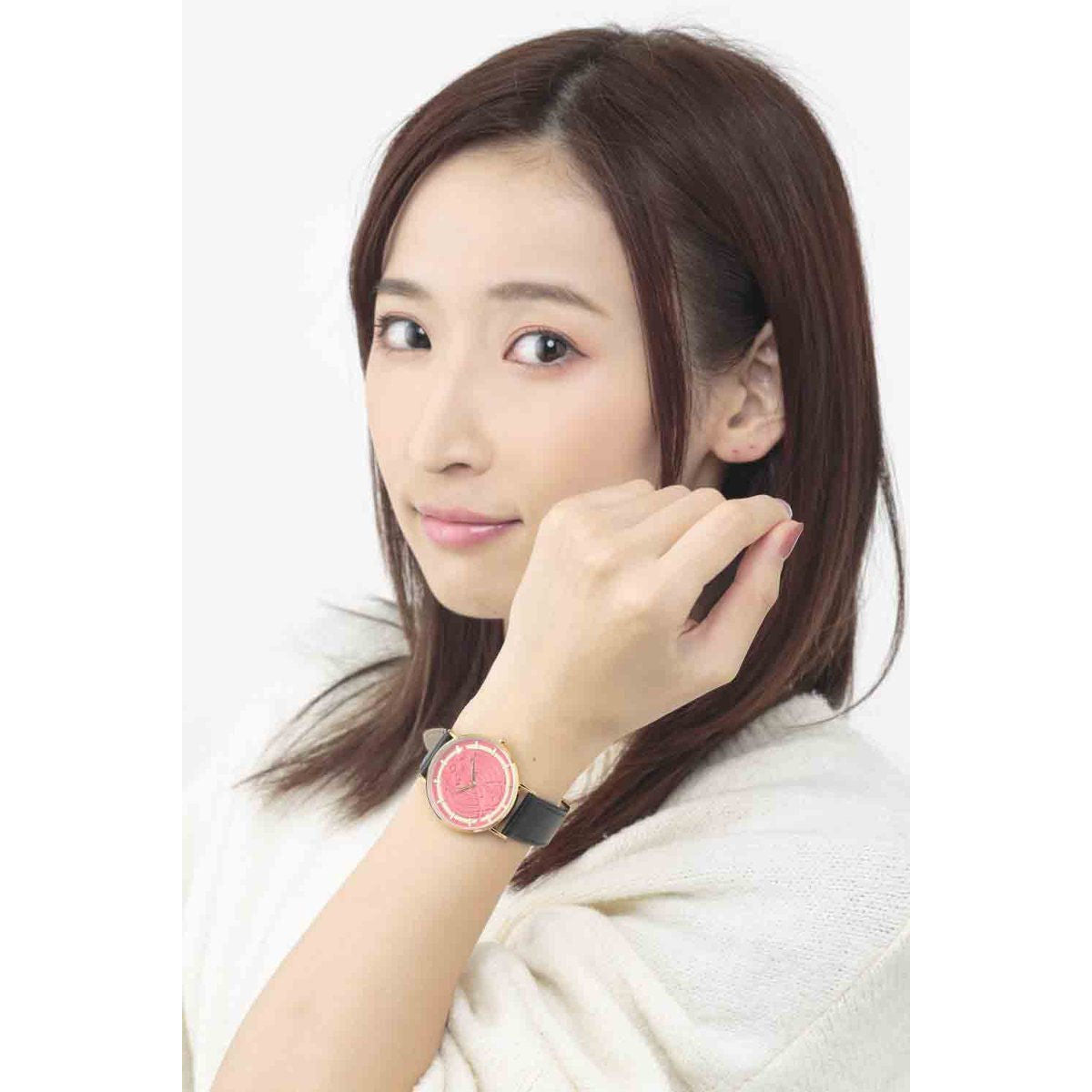 Stylish Women's Kamen Rider OOO Cracked Medal Leather Band Watch
