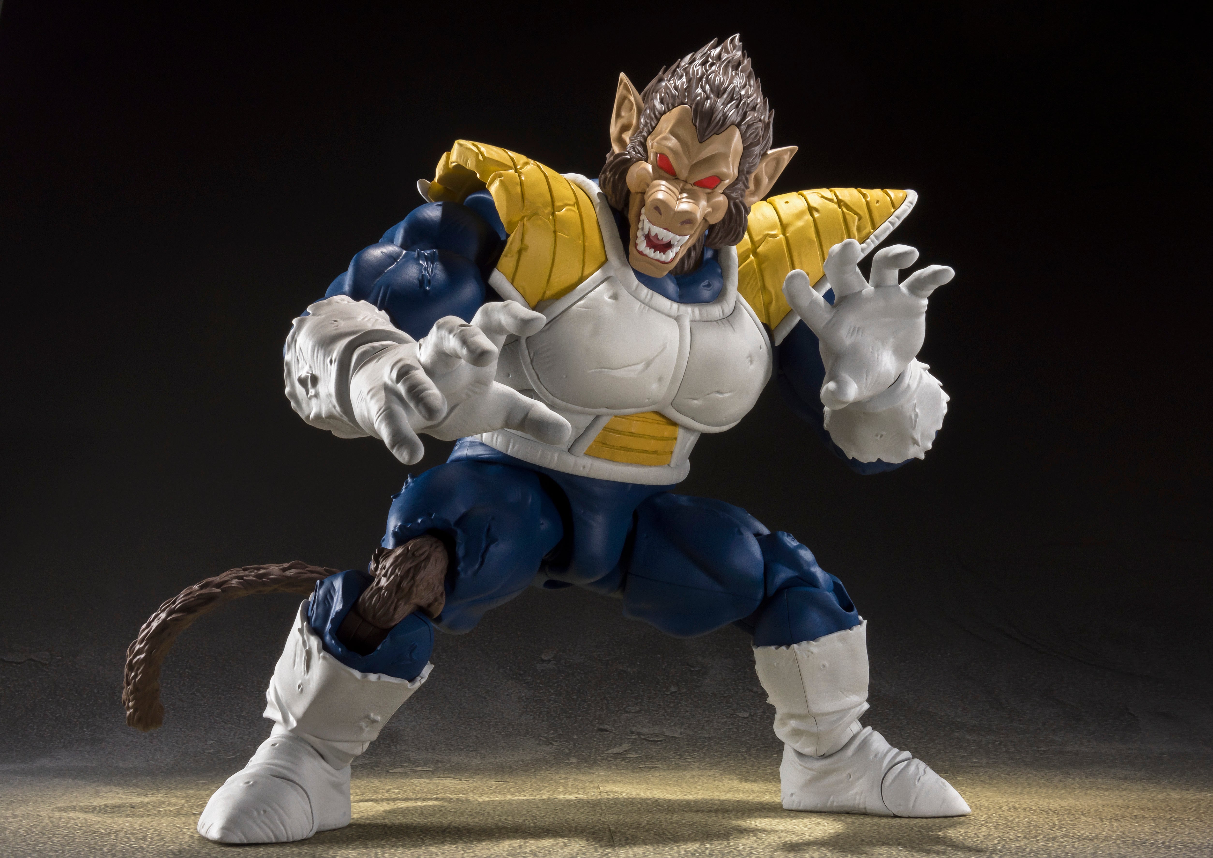 S.H. Figuarts Poseable Great Ape Vegeta Figure