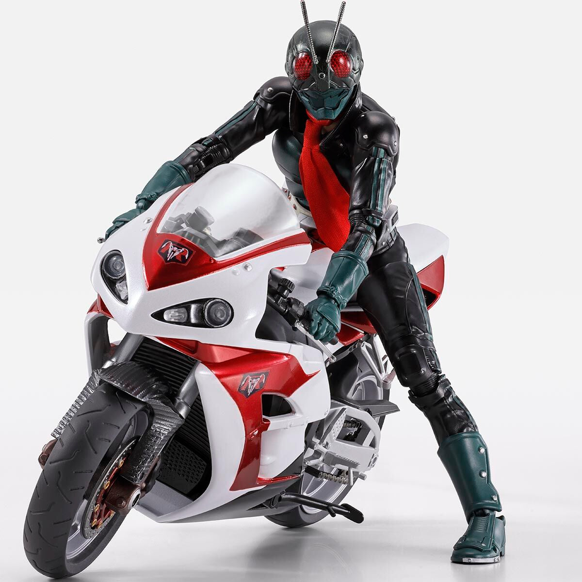 SH Figuarts High - Quality Collectible Cyclone 1 Vehicle from Kamen Rider THE NEXT Series
