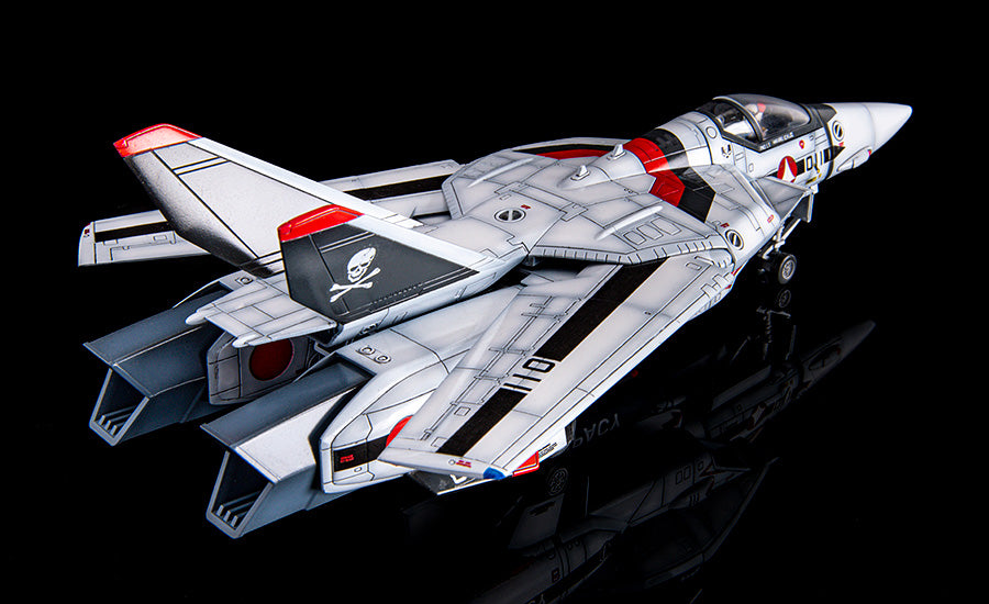 Macross PLAMAX 1/72 Scale VF-1A/S Fighter Valkyrie Plastic Model Kit Inspired by Ichijyo Hikaru's Fighter