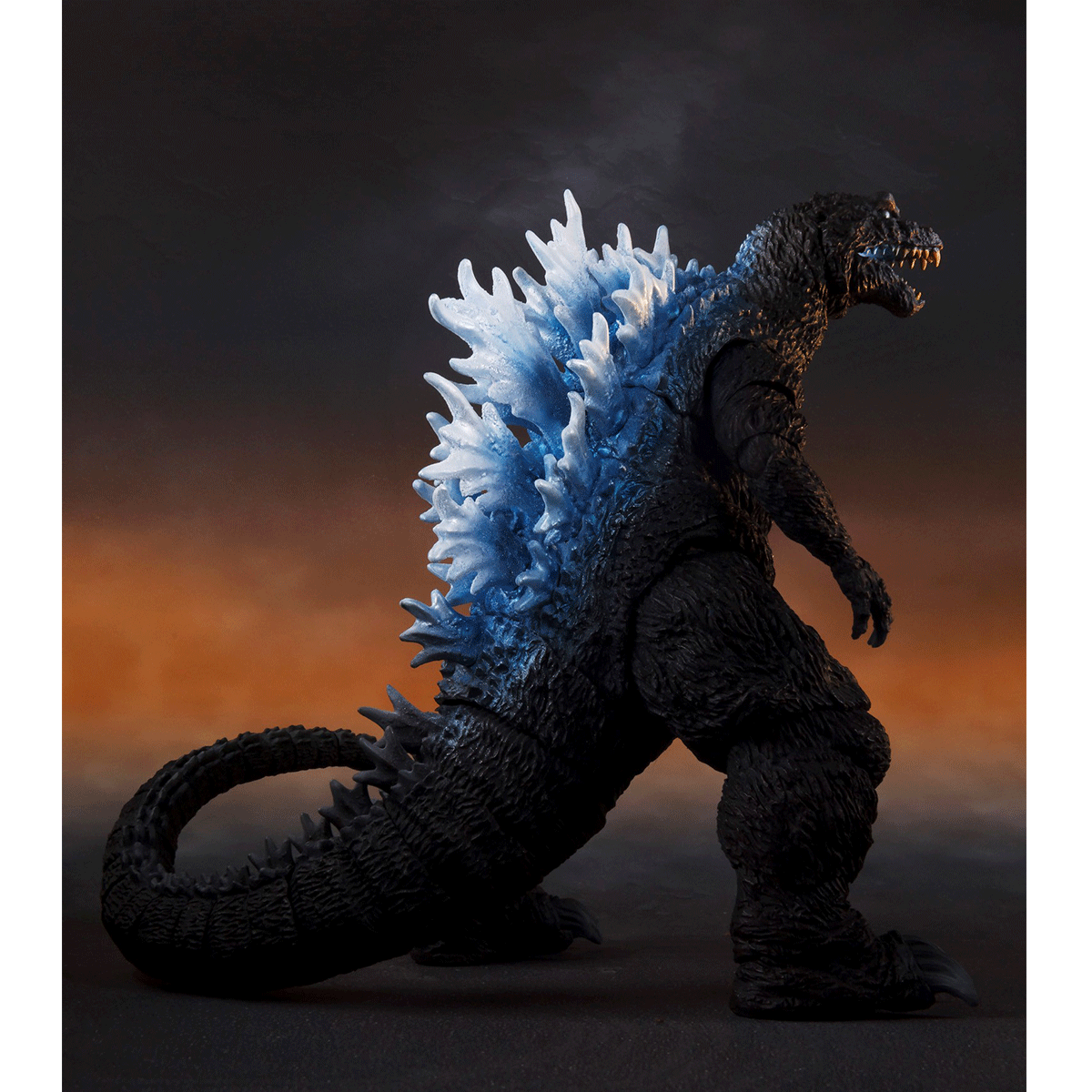 SH Monsterarts Collectible Godzilla Figurine - 2001 Heat Ray Version