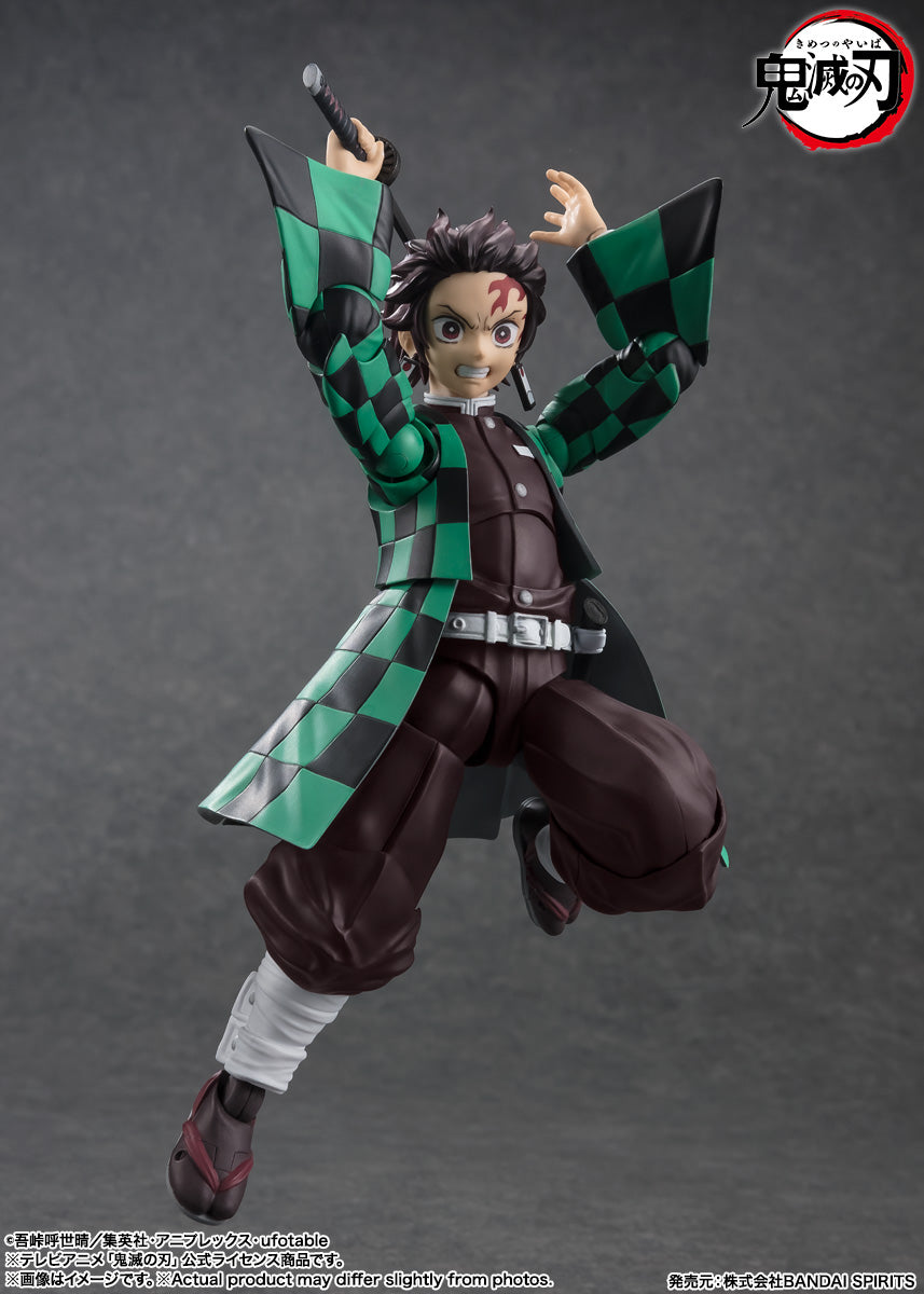 SH Figuarts Highly Poseable Tanjiro Kamado Figure from Demon Slayer