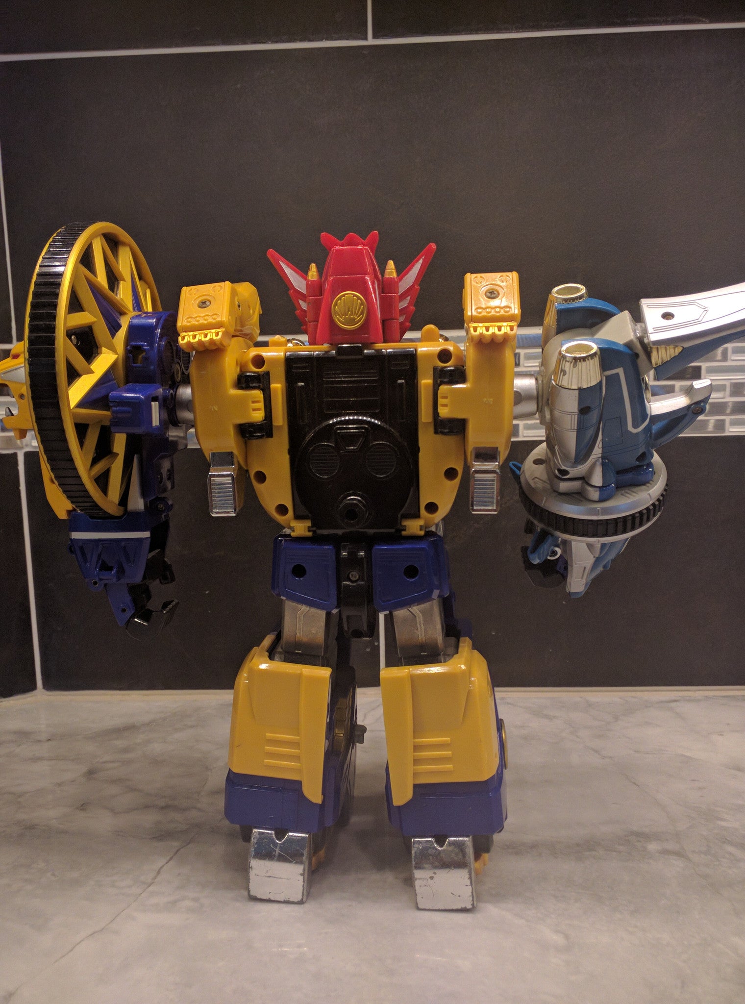 DX Senpuujin Action Figure with Some Minor Defects