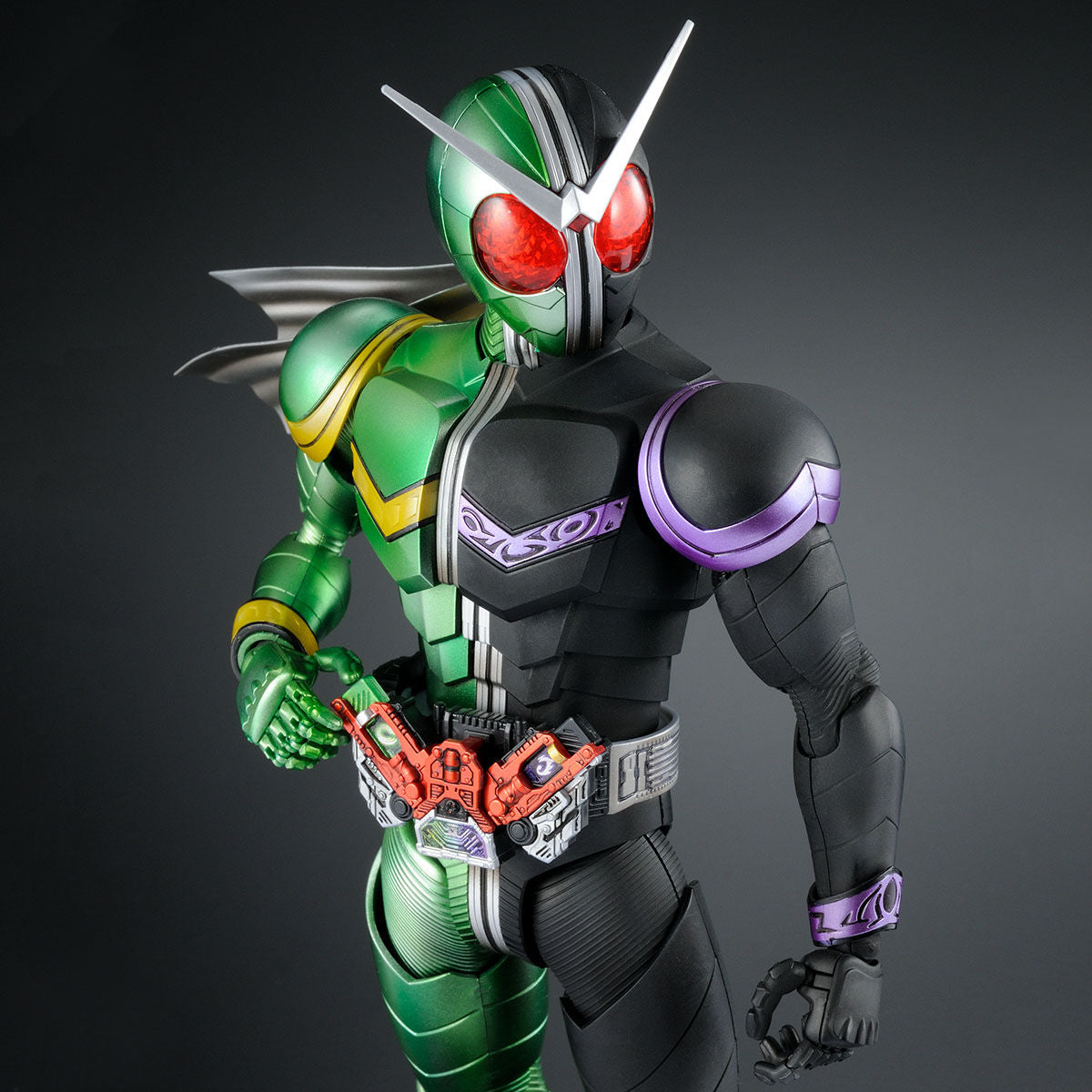 MG Figure Rise Artisan High - Quality Pre - painted 1/8 Scale Model Kit of Kamen Rider W Cyclone Joker