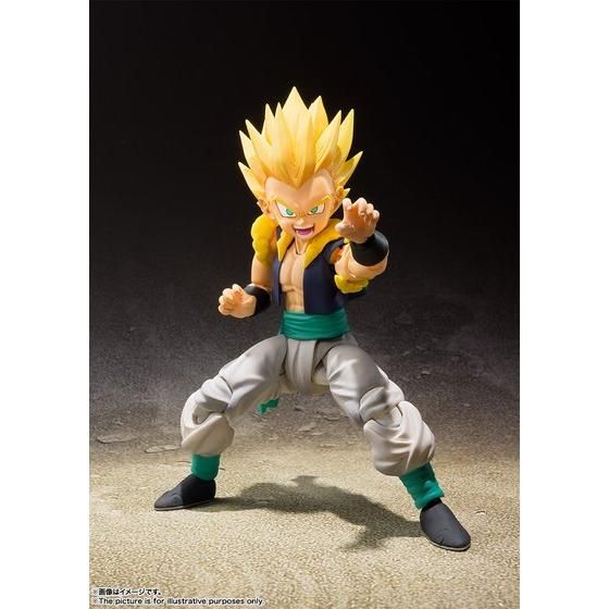 S.H. Figuarts Collectible Figurine of Super Saiyan Gotenks