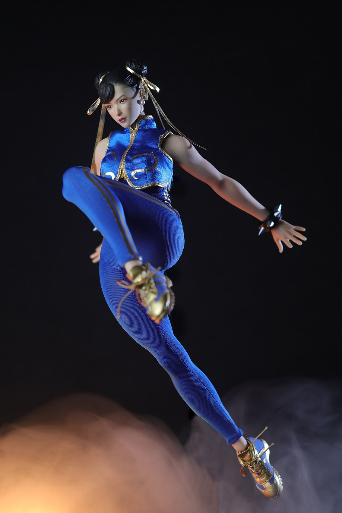1/6 Scale Collectible Star Man MS - 008B Chun - Li Figure in Blue Jumpsuit
